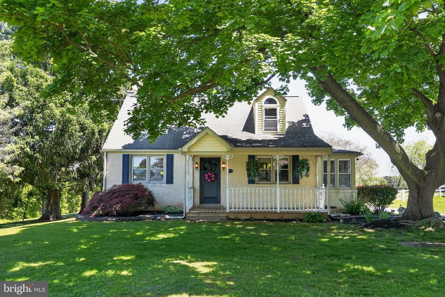1525 College Avenue photo 1