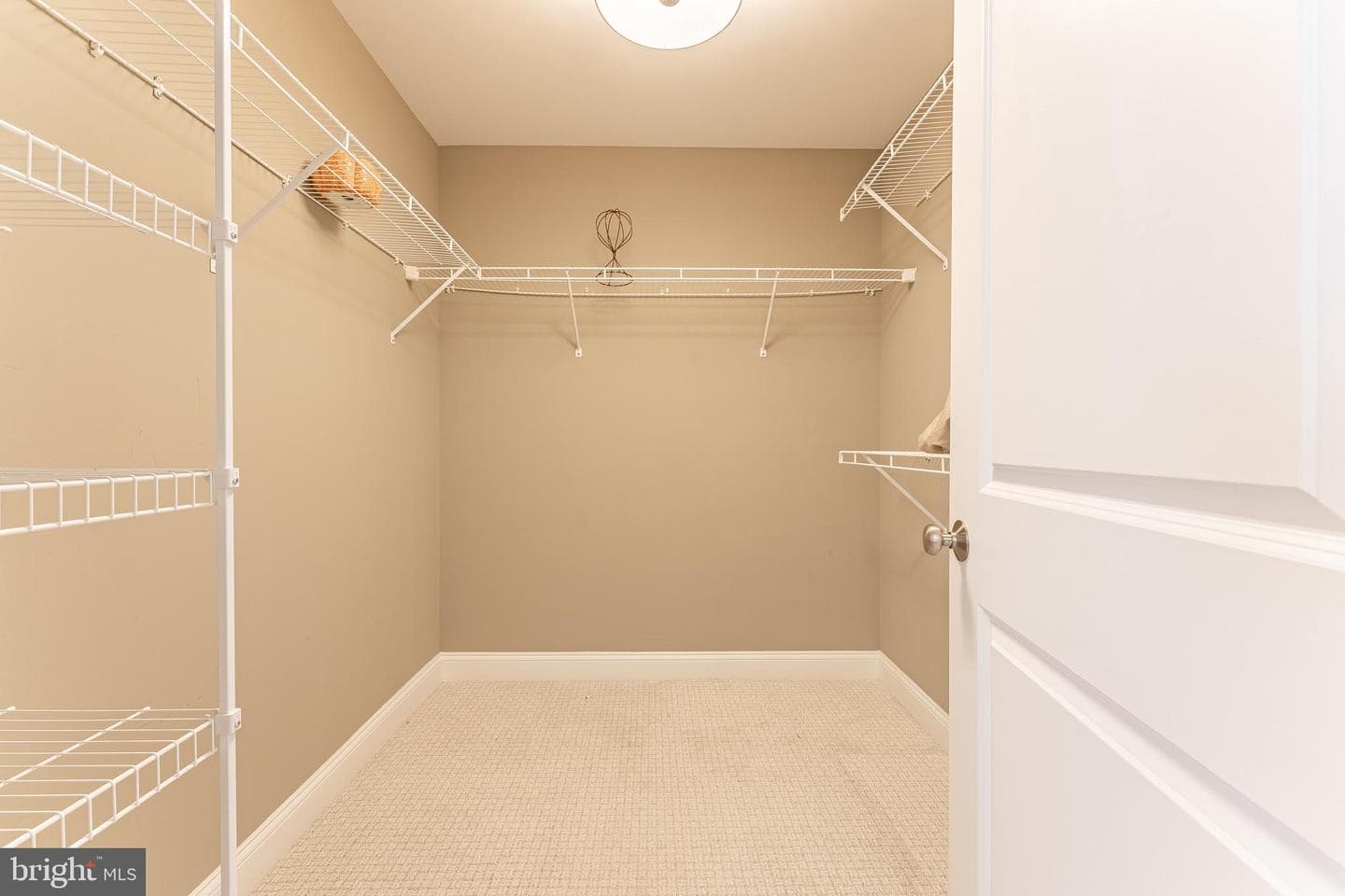 187 Larrabee Way photo 31