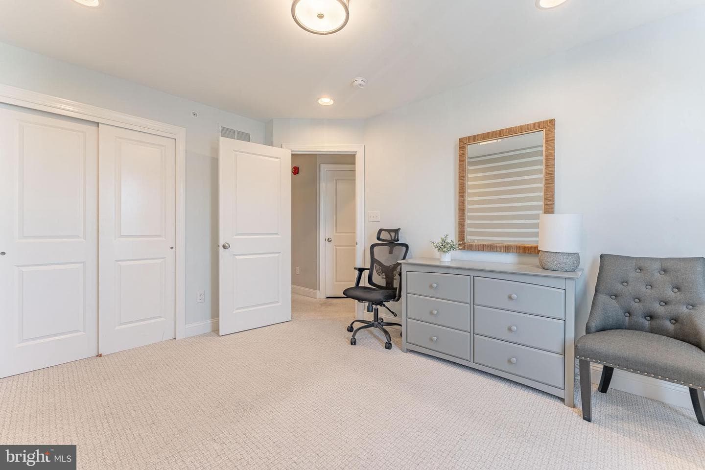 187 Larrabee Way photo 34