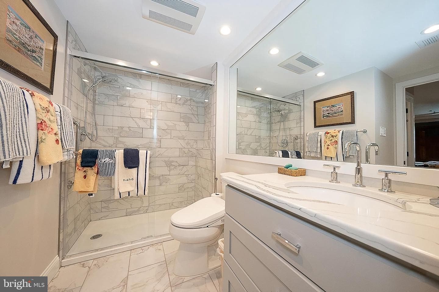 1655 Oakwood Dr CONDO N201 photo 27