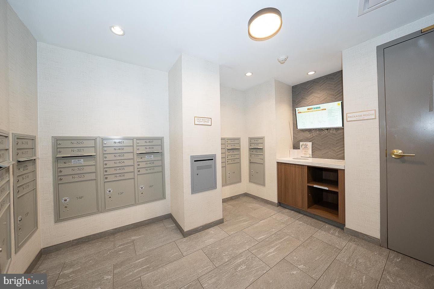 1655 Oakwood Dr CONDO N201 photo 34