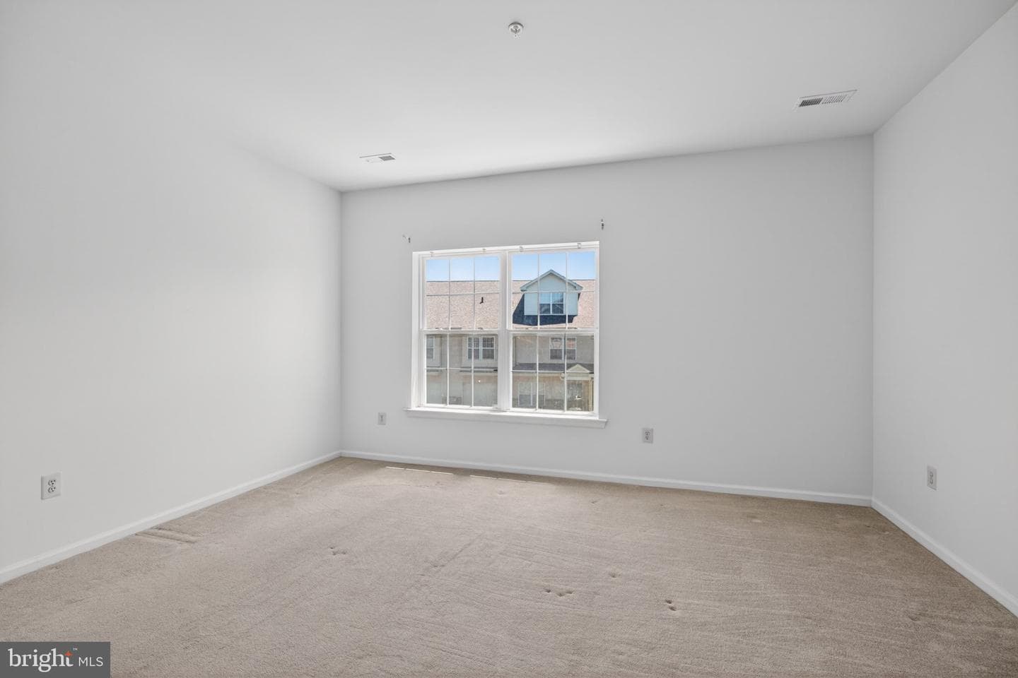18 Trent Lane #18 photo 8