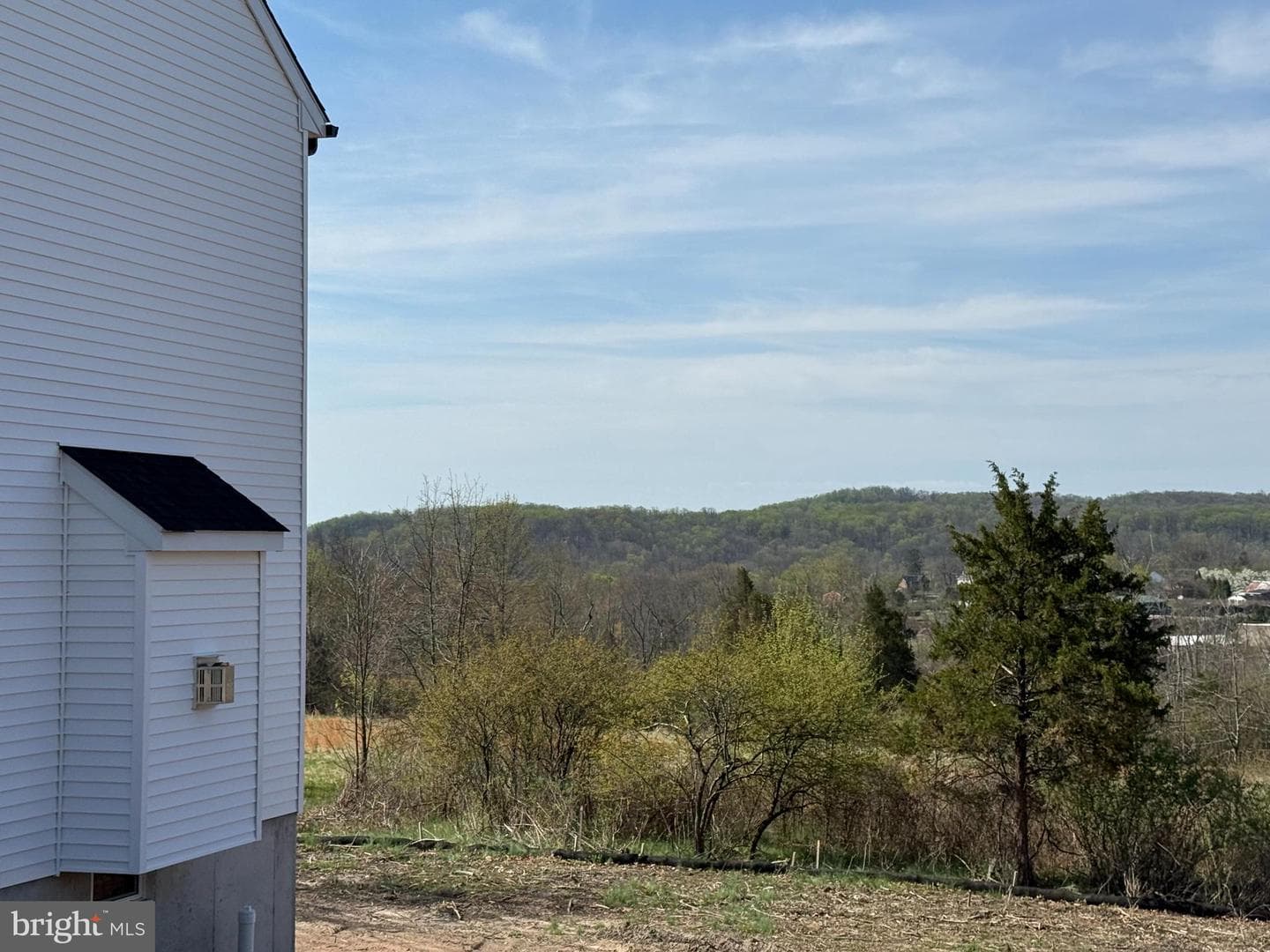 208 Schwenk Rd photo 3