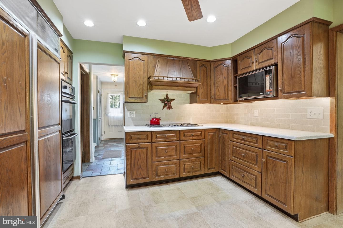 1162 Limekiln Pike photo 14