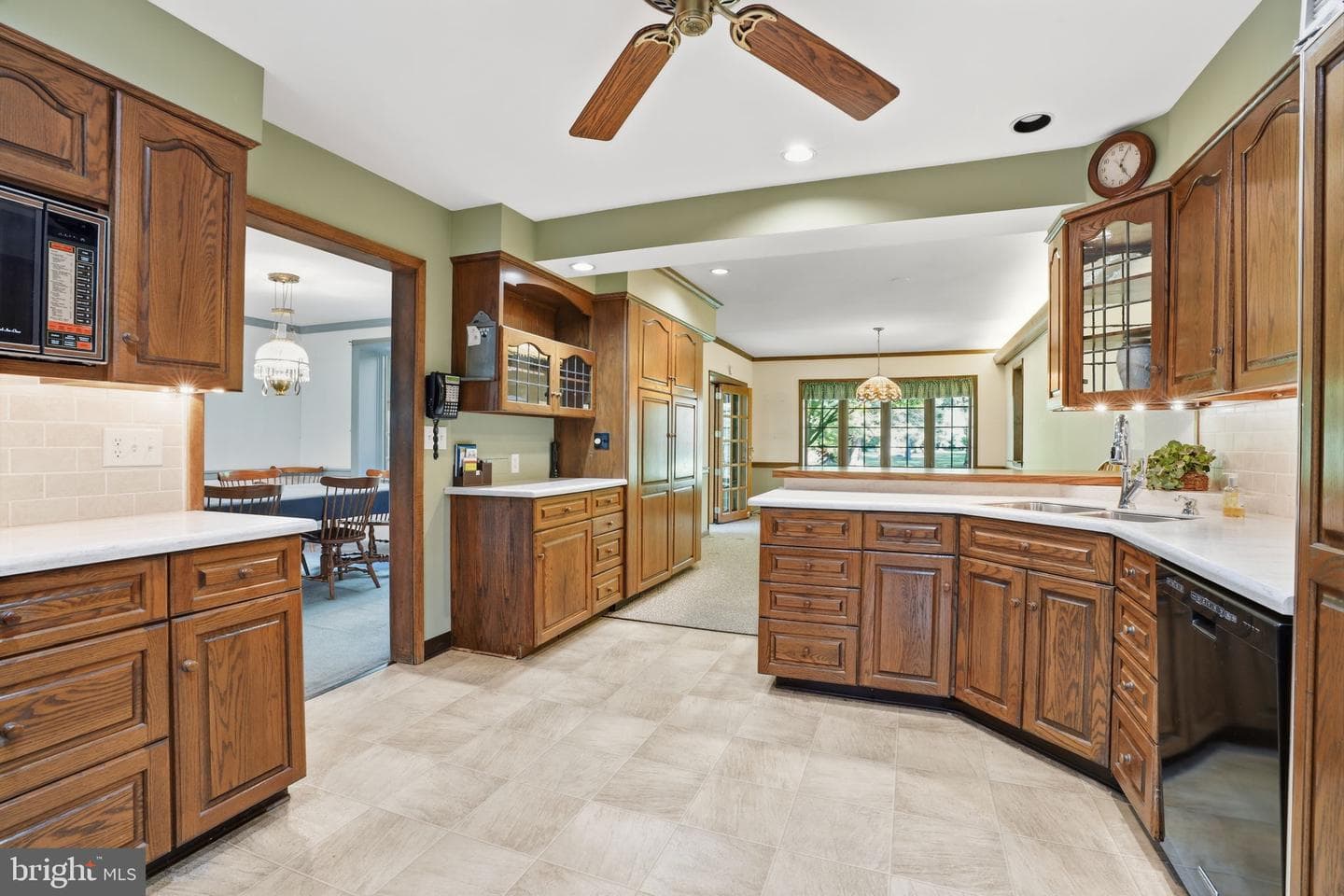 1162 Limekiln Pike photo 16