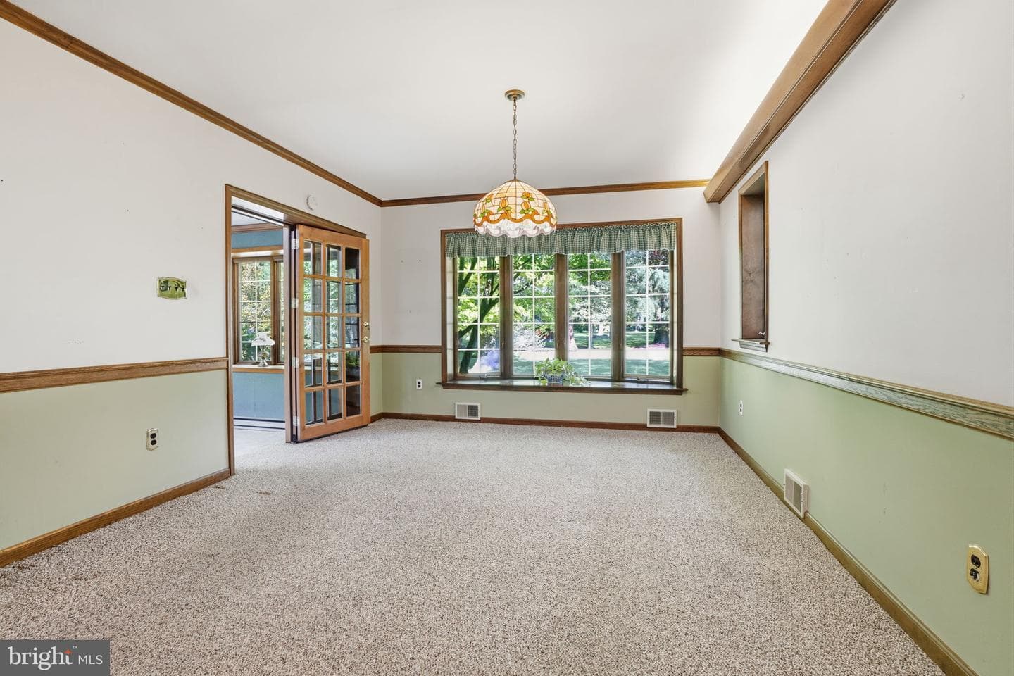 1162 Limekiln Pike photo 17
