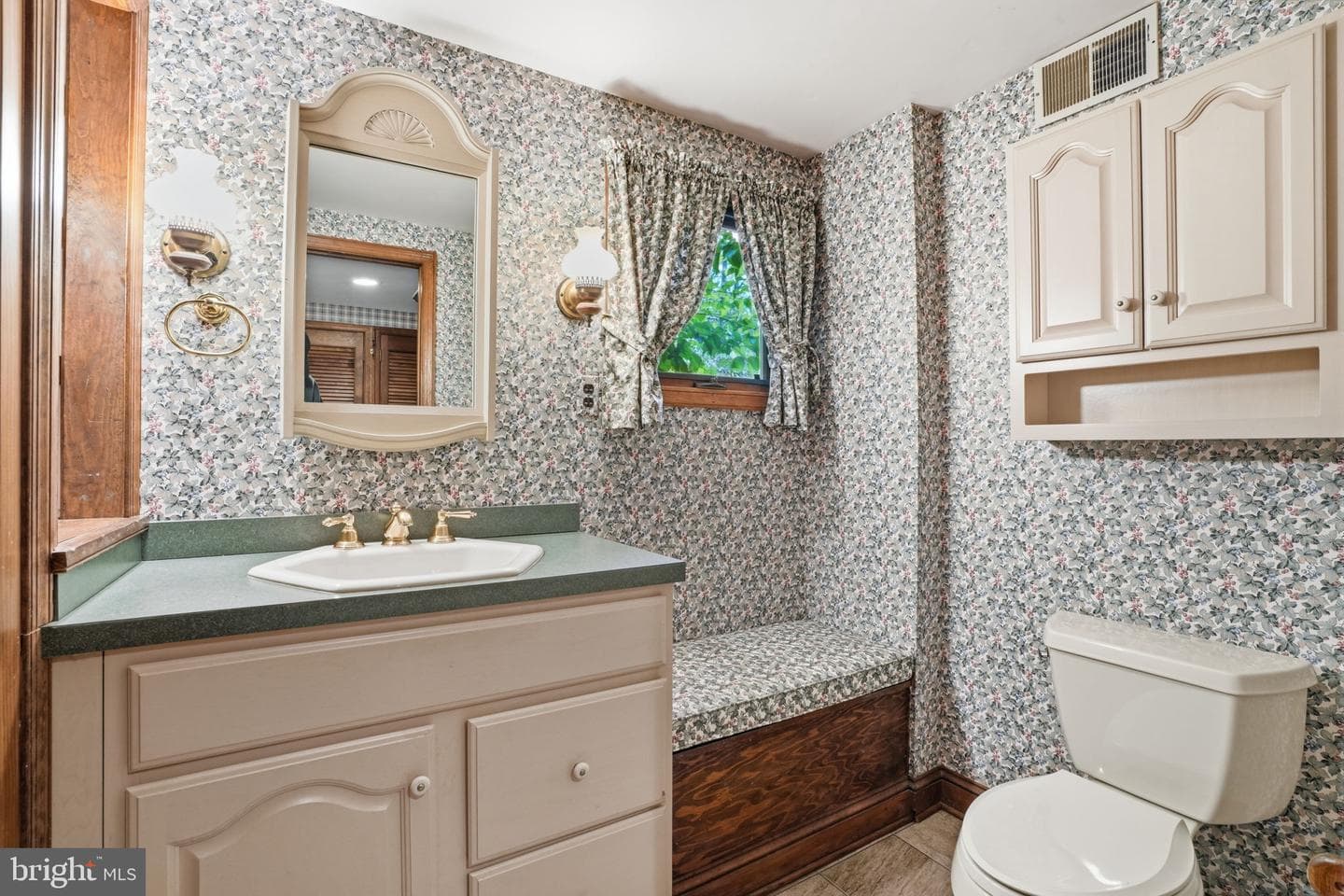 1162 Limekiln Pike photo 32