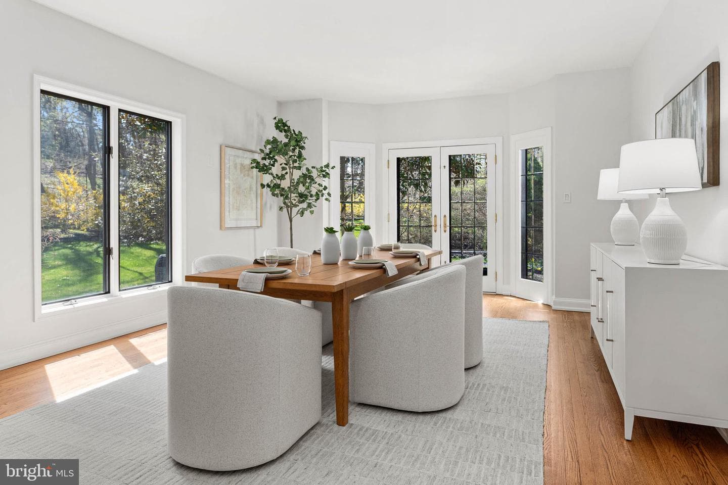 1075 Green Valley Road photo 8