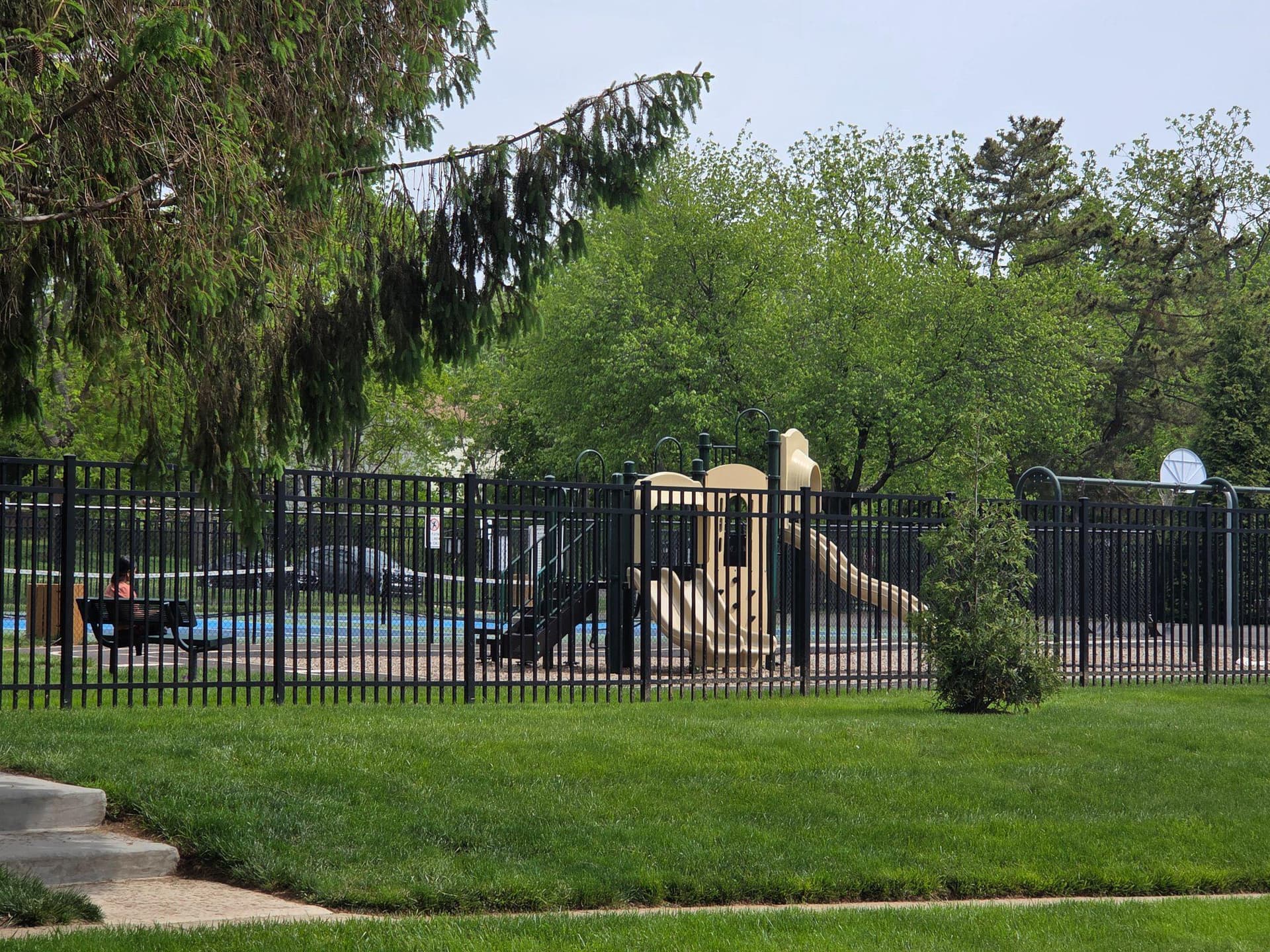 106 Rutledge Court photo 32