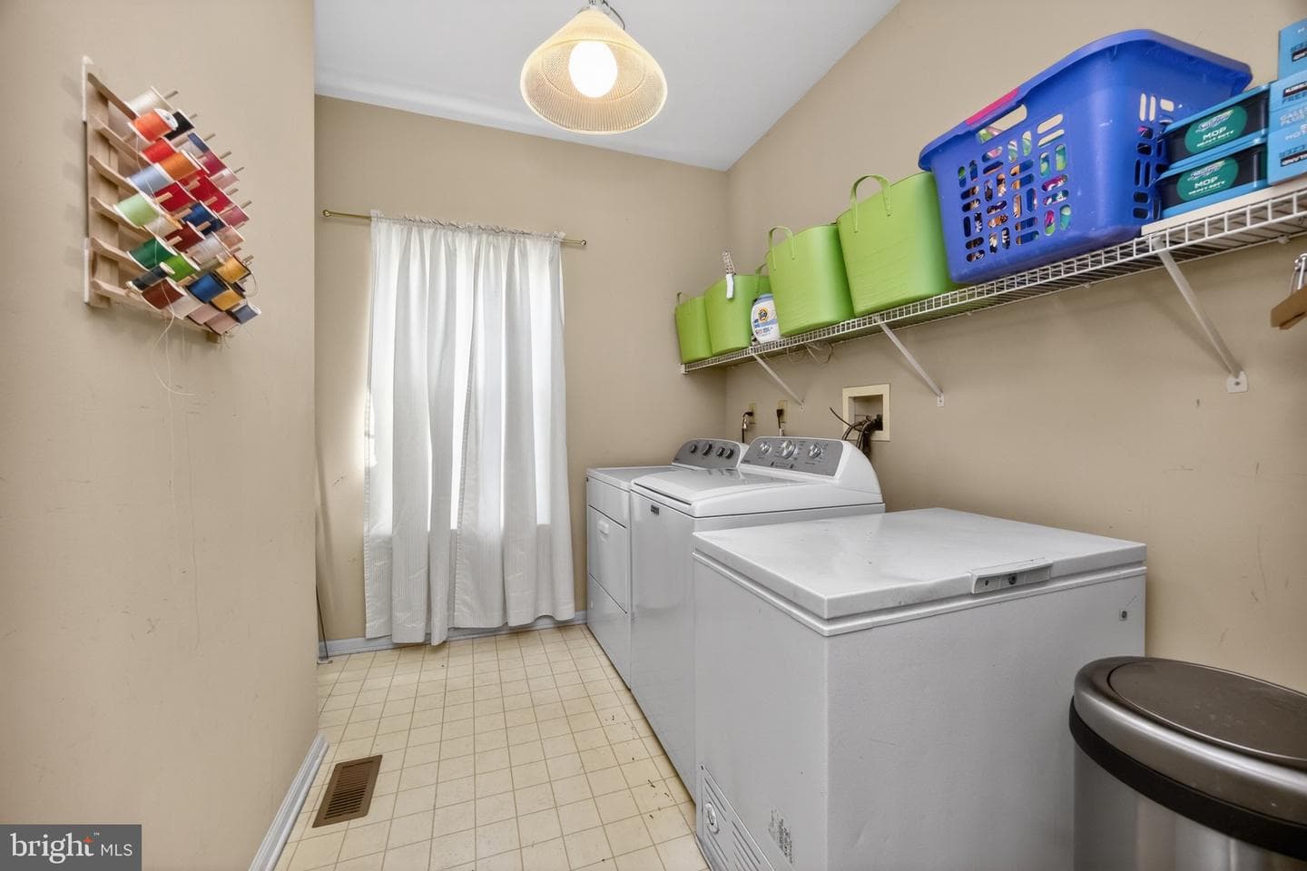 105 William Road photo 35