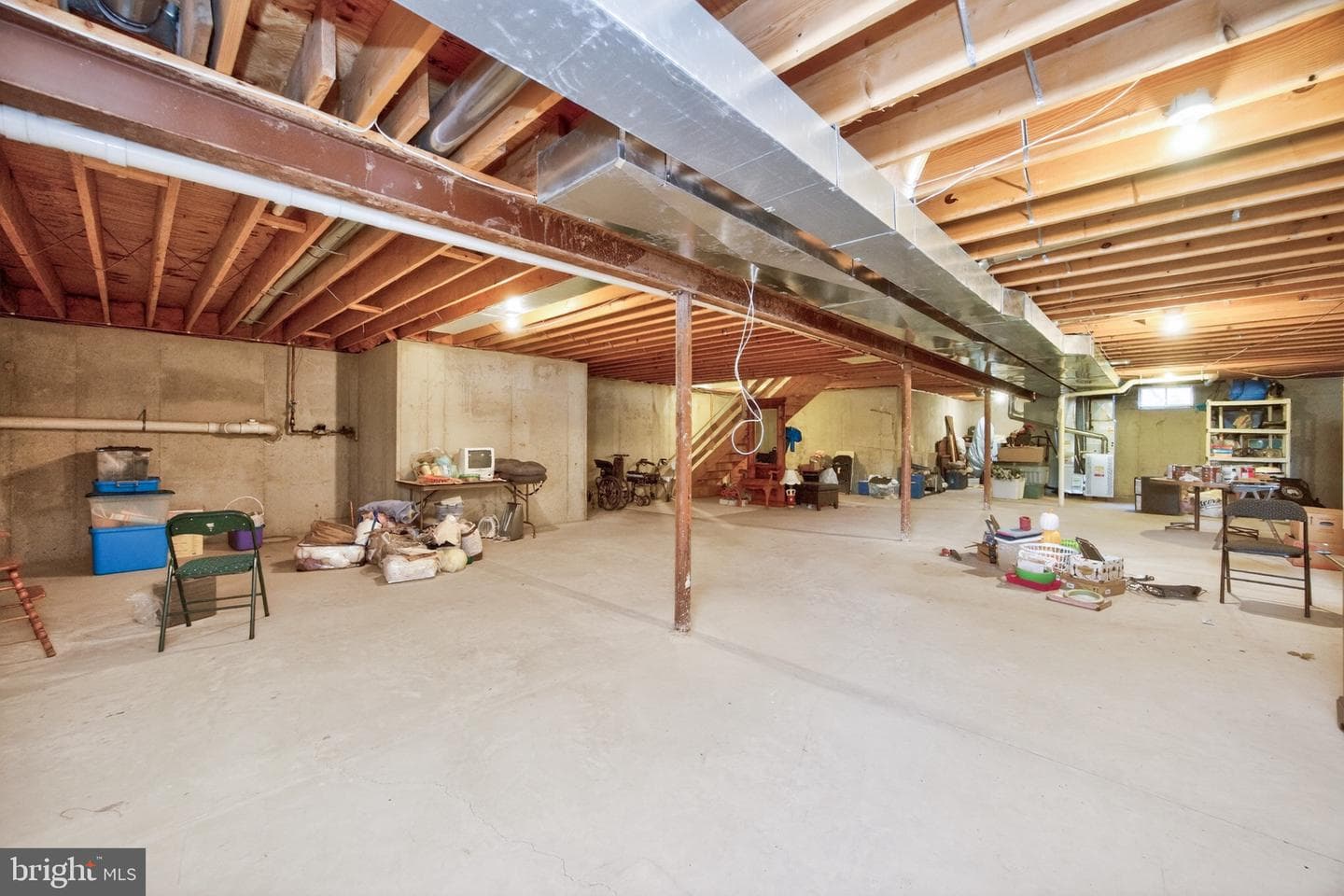 105 William Road photo 47
