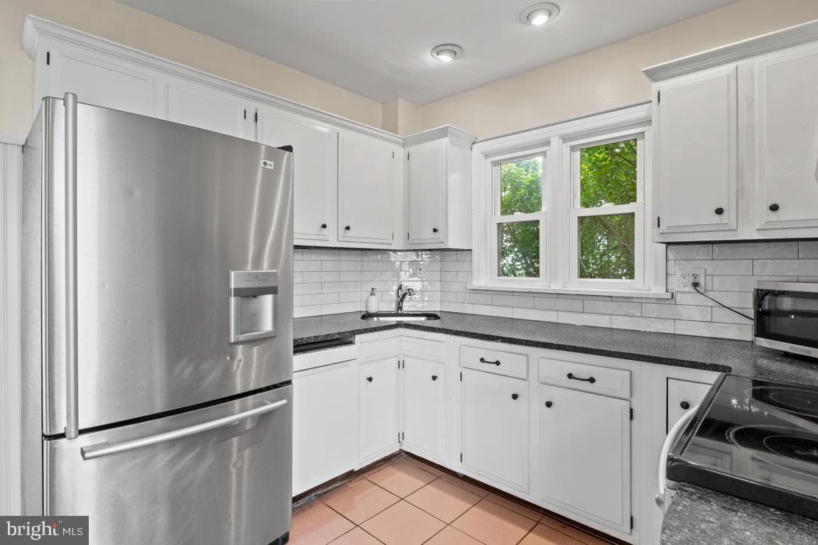 115 S 6th Street photo 9
