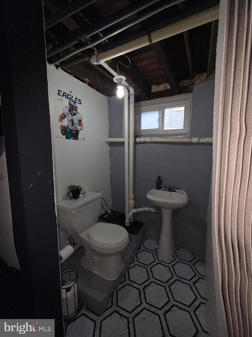 326 Jefferson Avenue photo 37