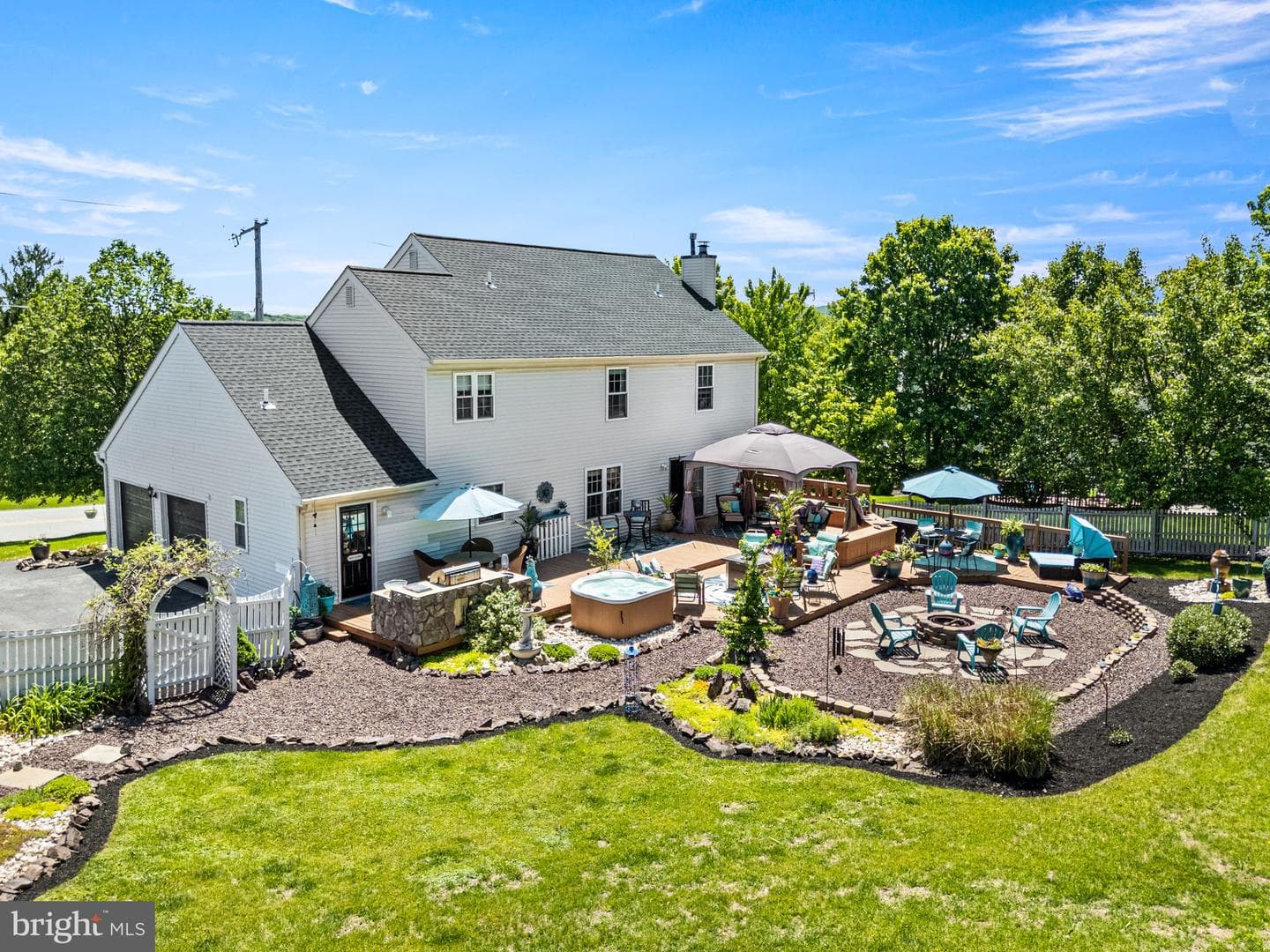 247 Green Tree Road photo 51