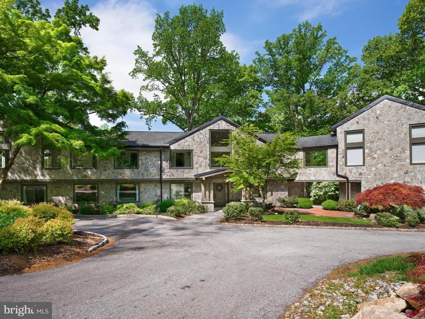 50 Fairview Road photo 4