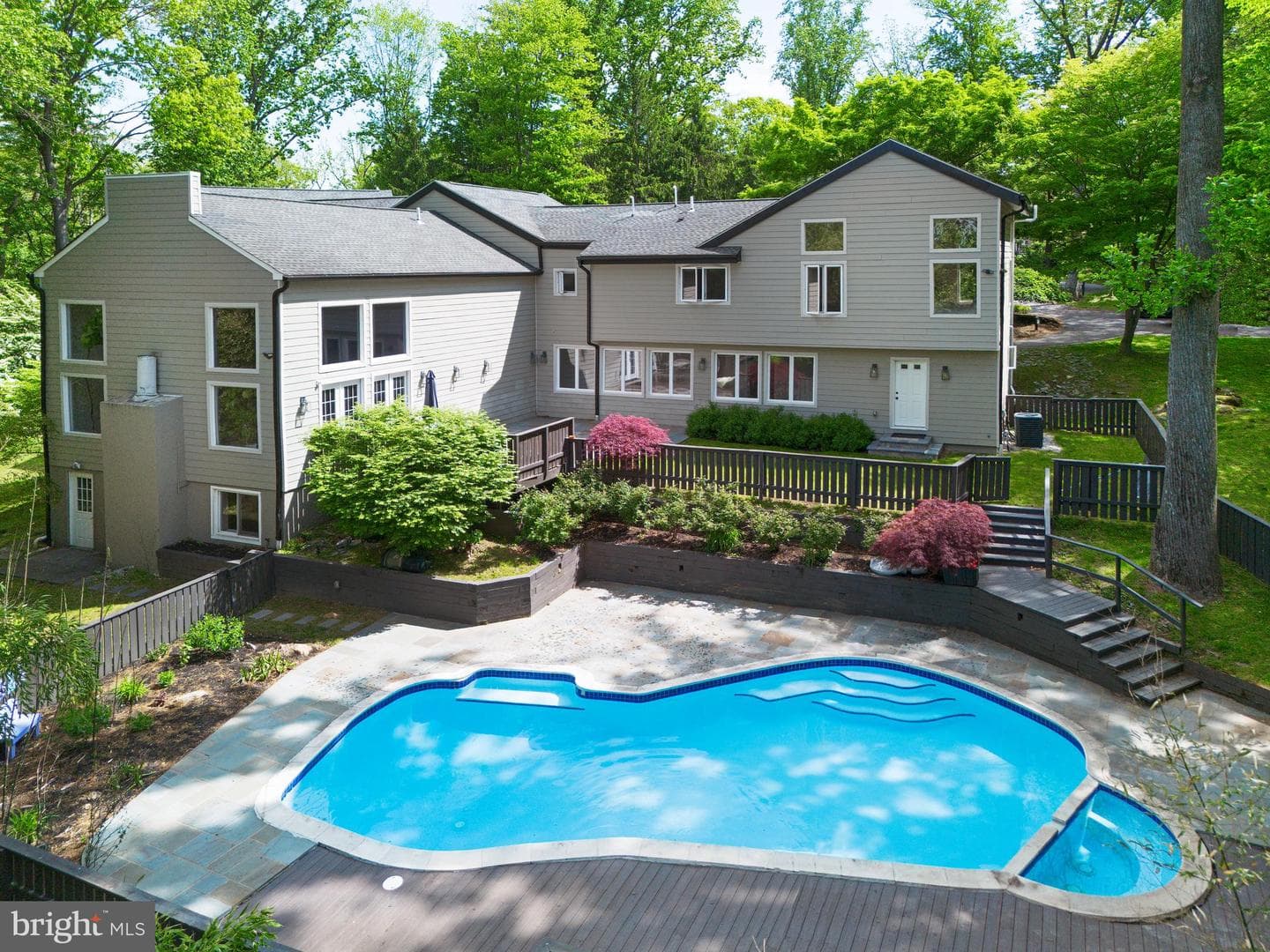 50 Fairview Road photo 51