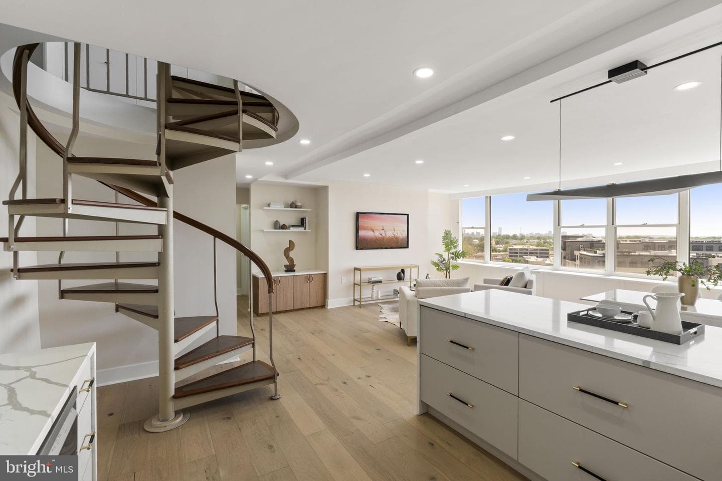 50 Belmont Avenue #1016 photo 5