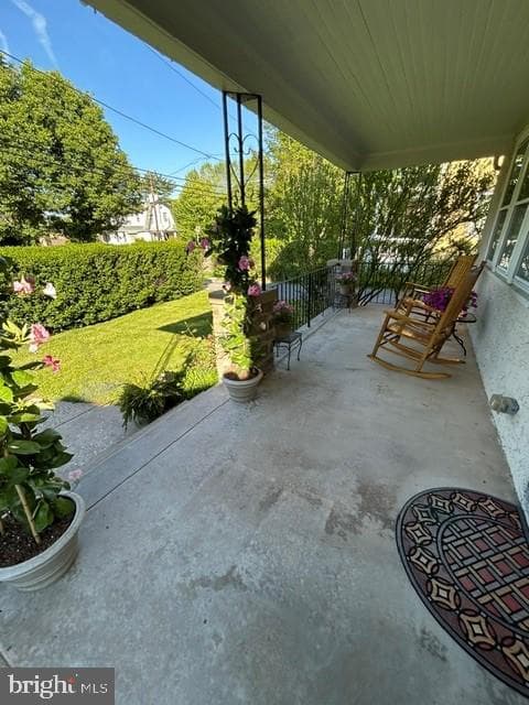 8112 Flourtown Avenue photo 22
