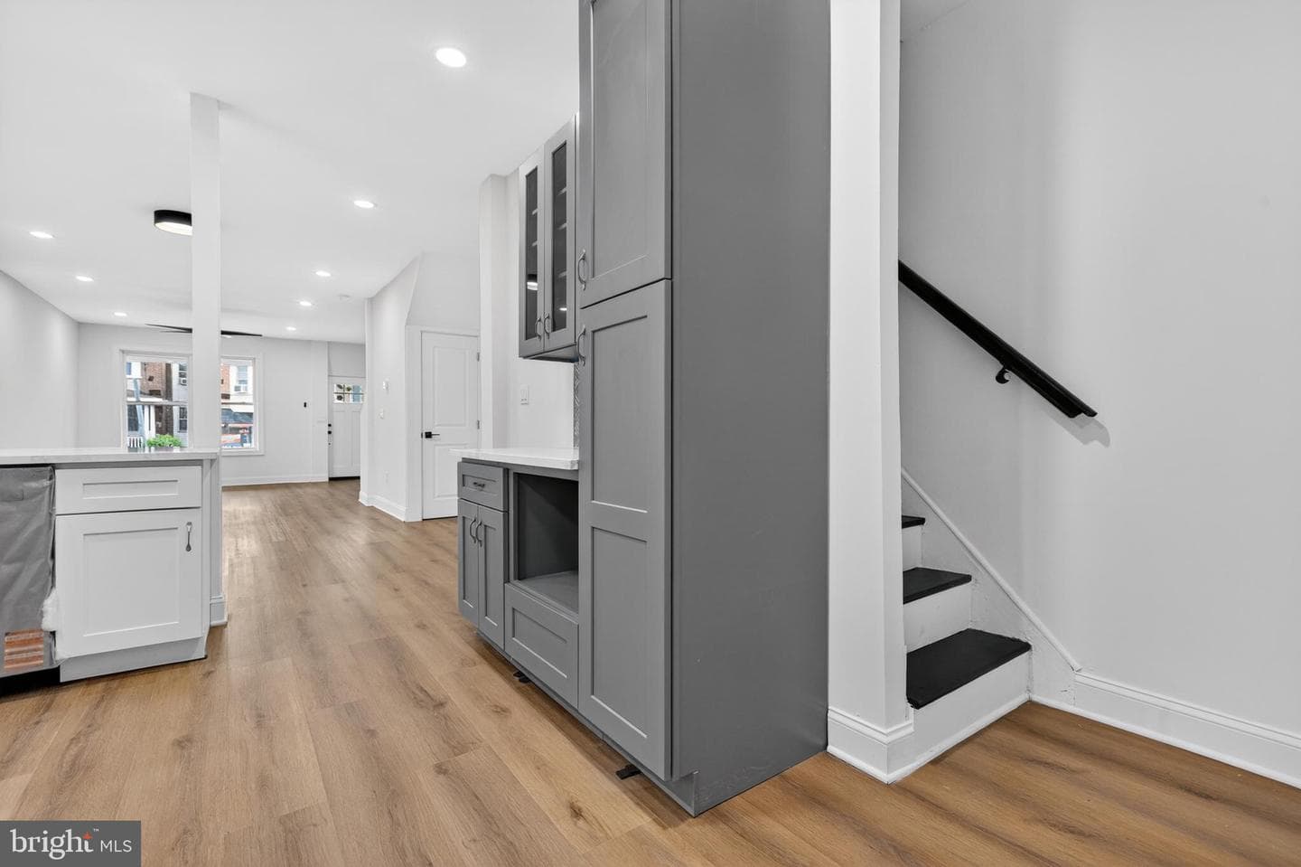 1121 Markley Street photo 18