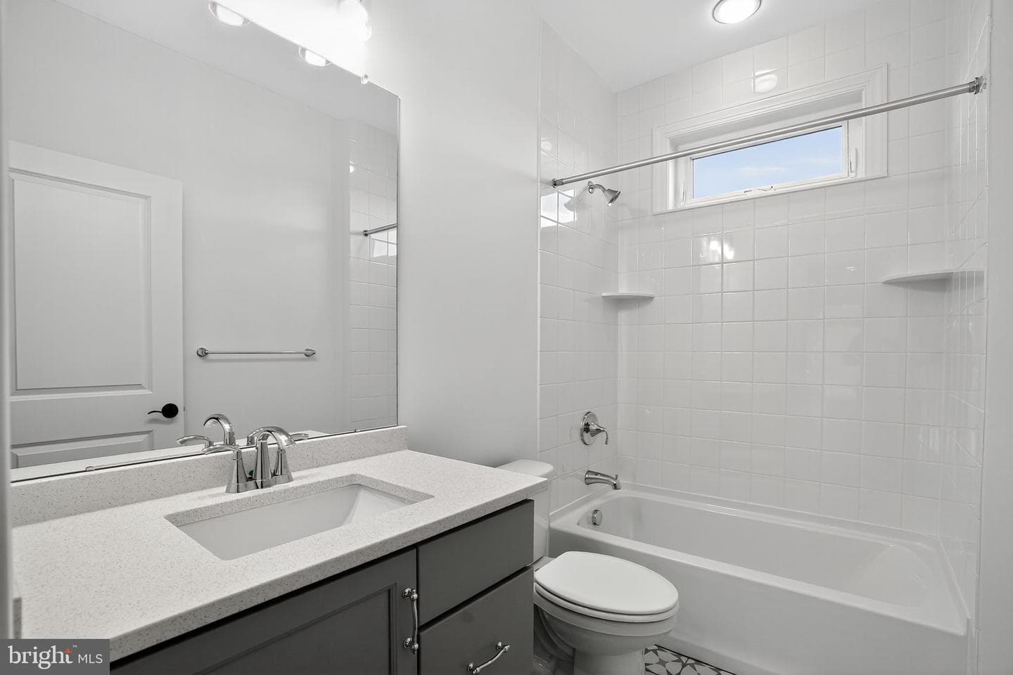 409 Longview Drive photo 24