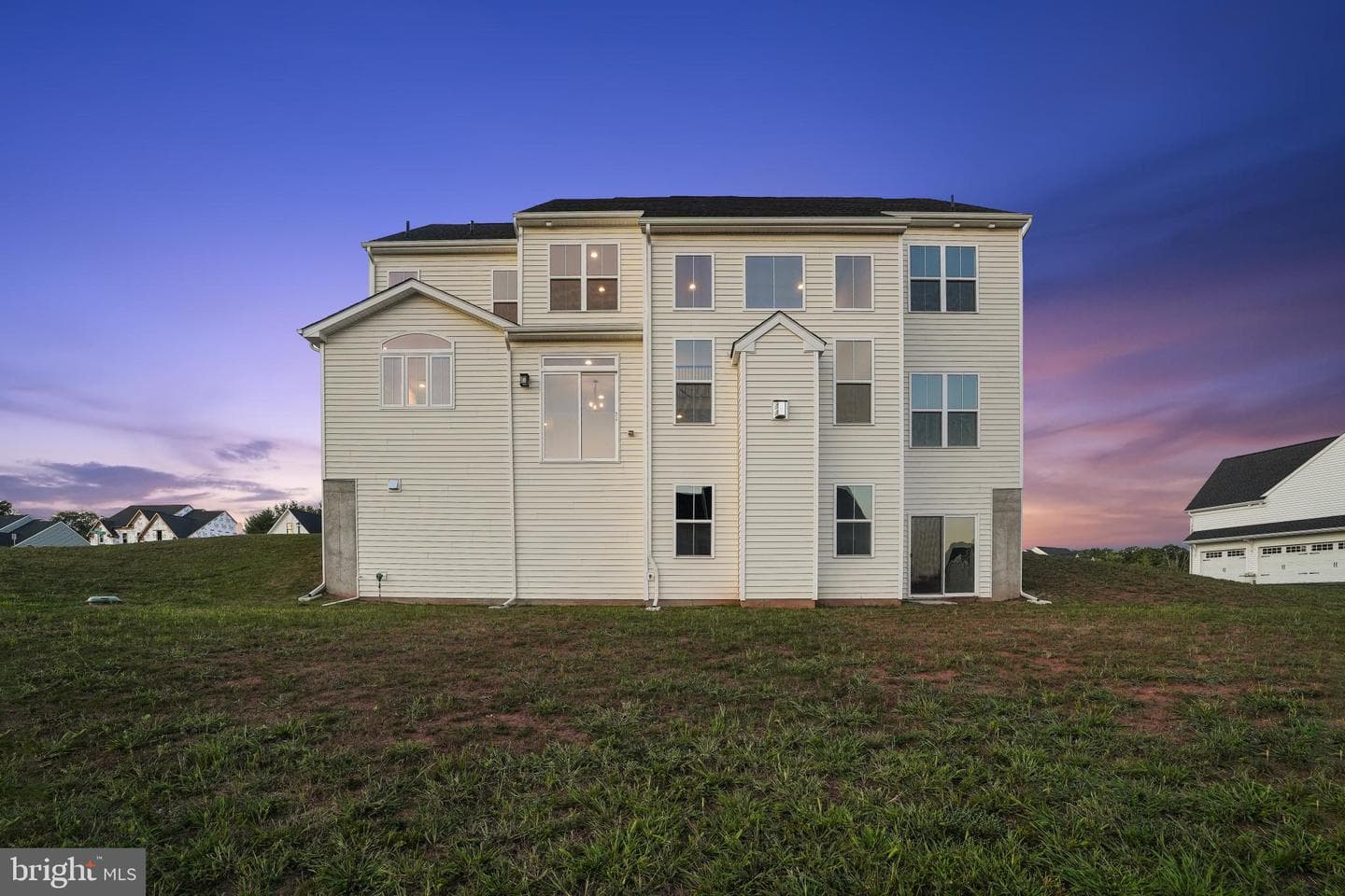 409 Longview Drive photo 47