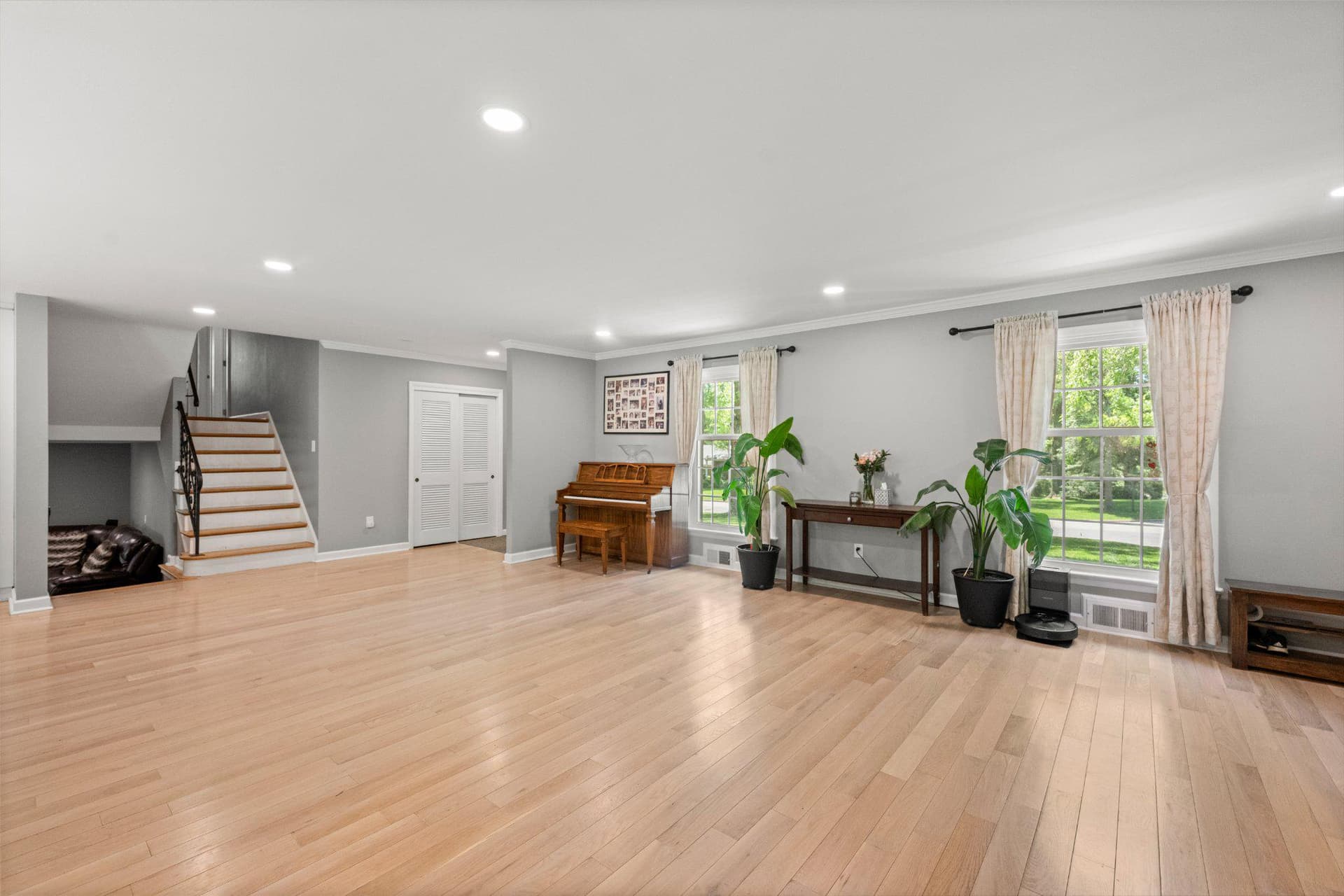 833 Great Springs Road photo 13