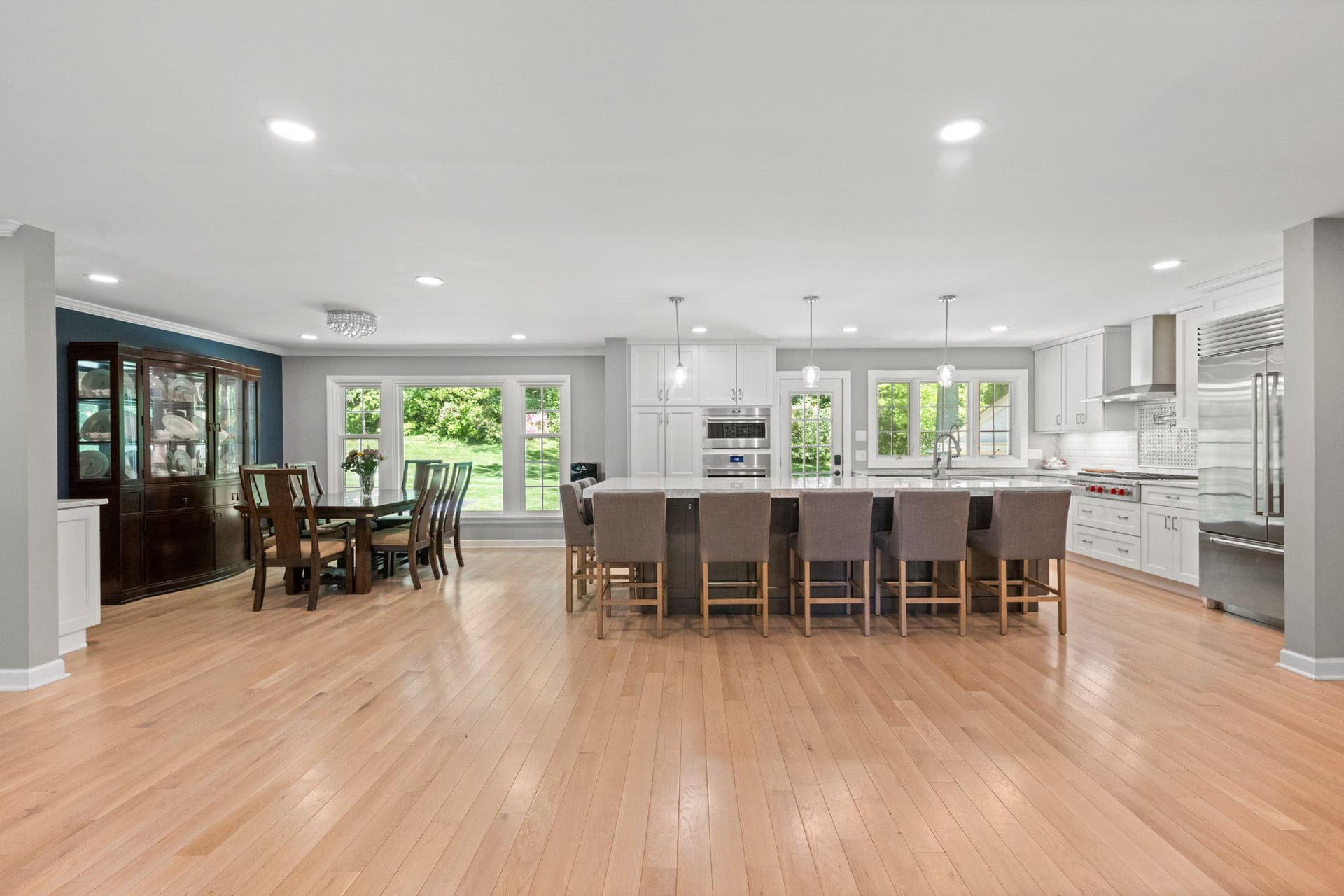 833 Great Springs Road photo 16