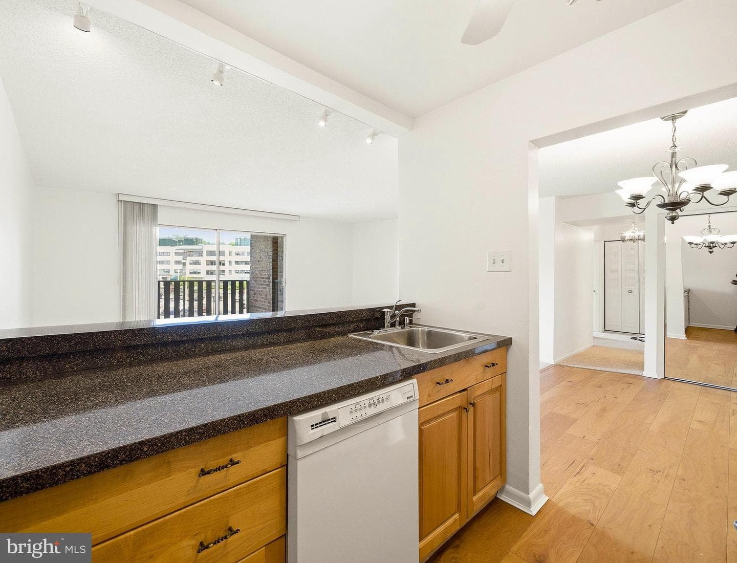 1570 The Fairway #312 E photo 24