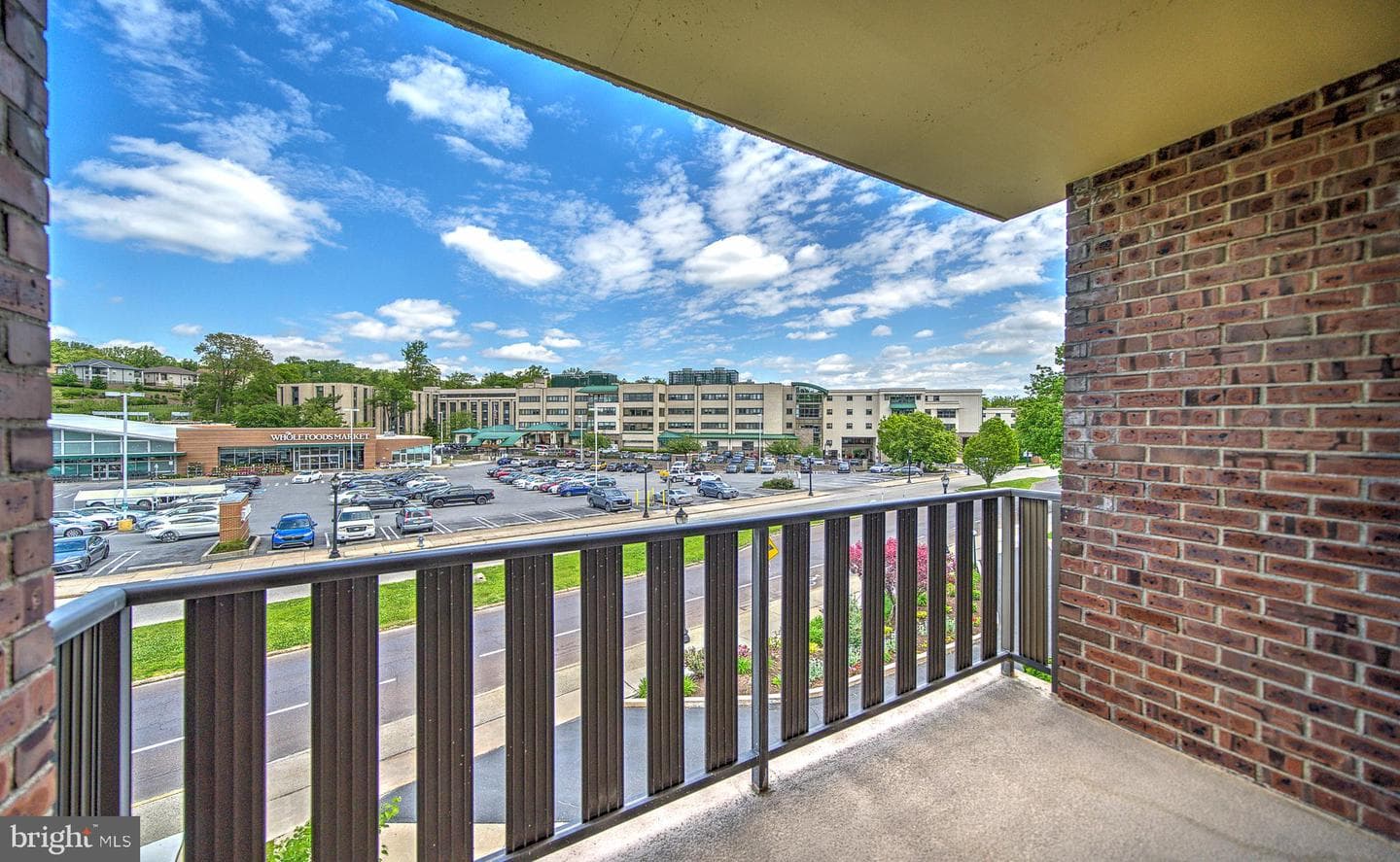 1570 The Fairway #312 E photo 32