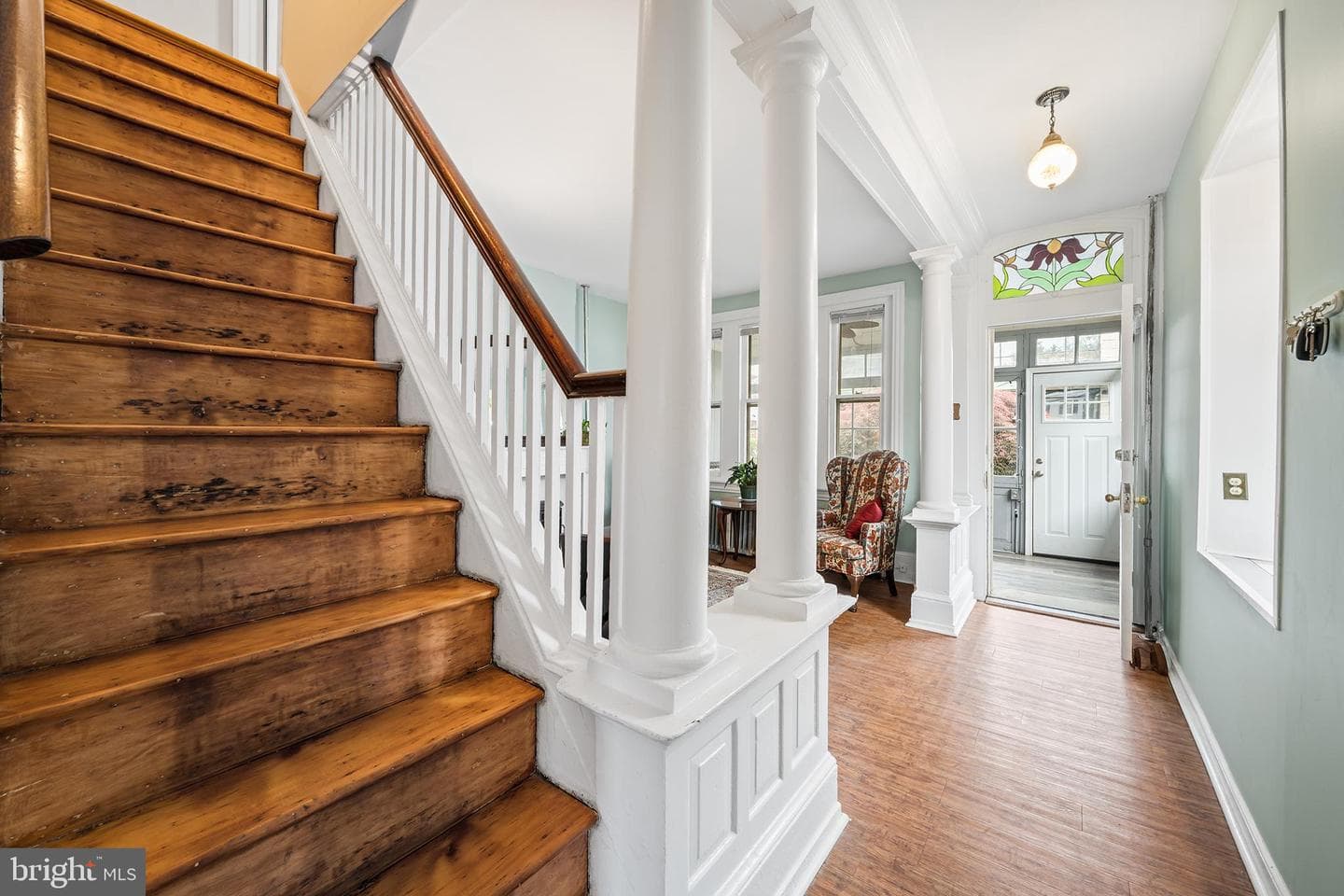 209 Harry Street photo 8