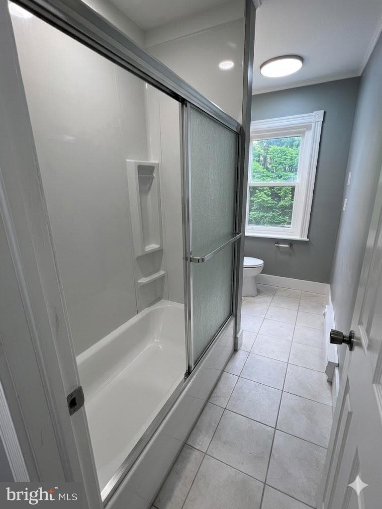 804 Queen Street photo 13