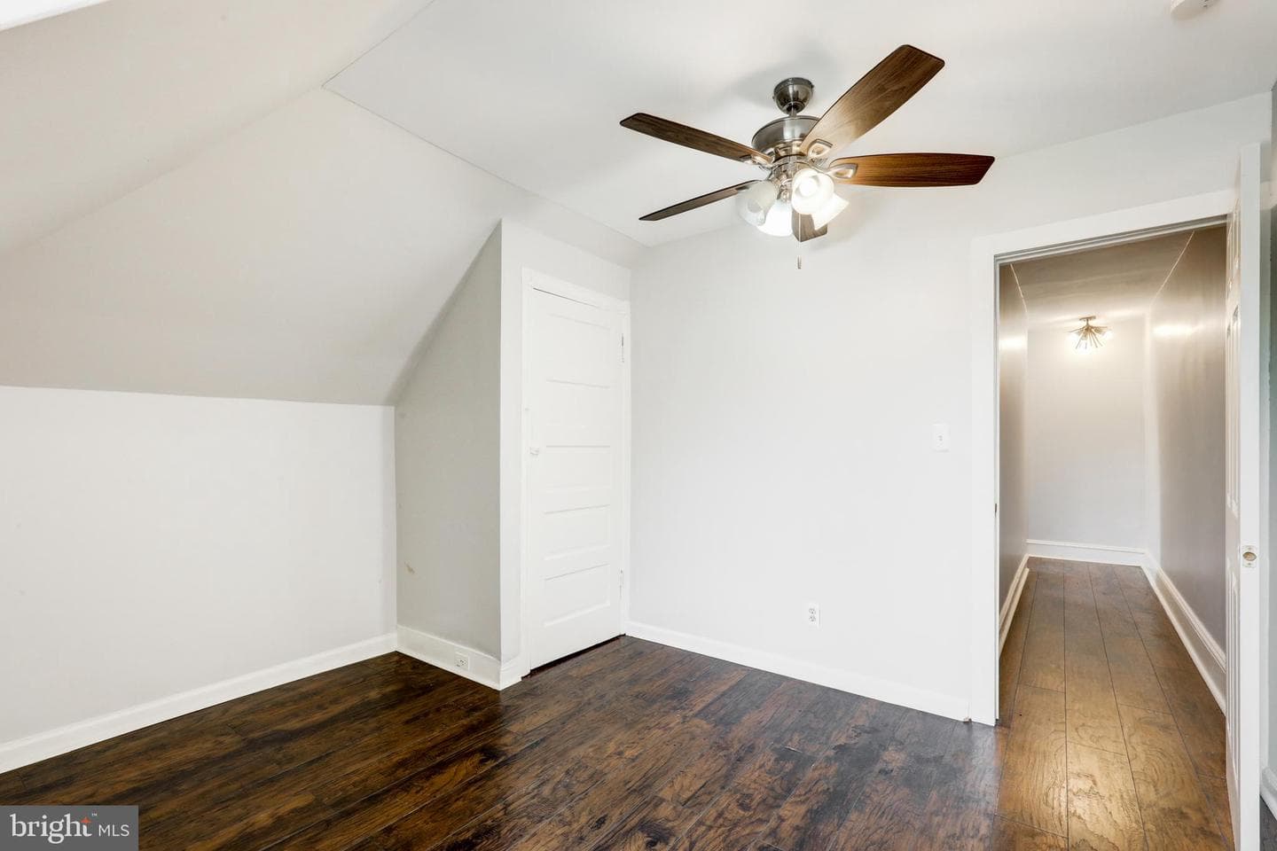 1218 W Airy Street photo 28