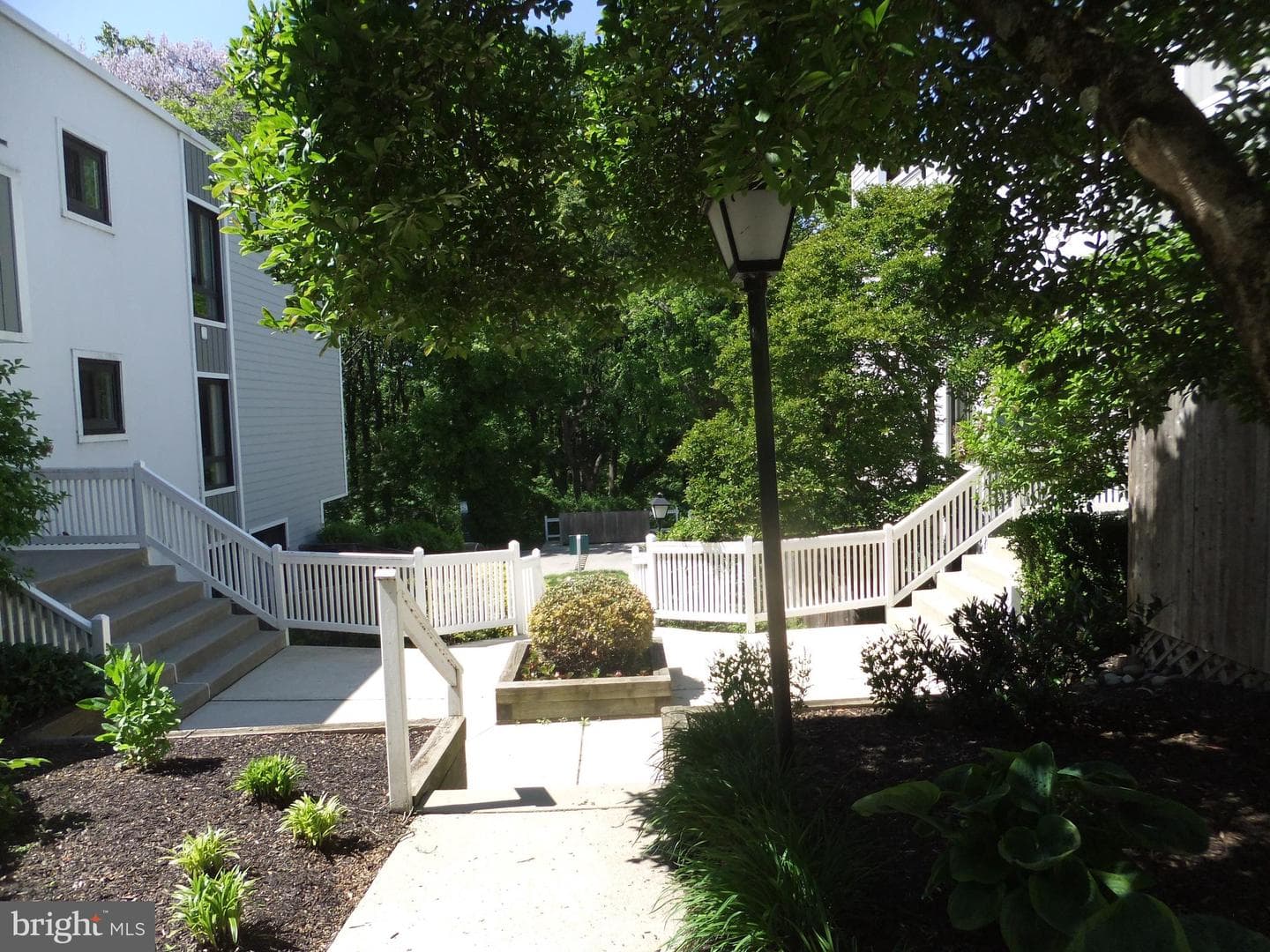 1750 Oakwood Terrace #8f photo 42