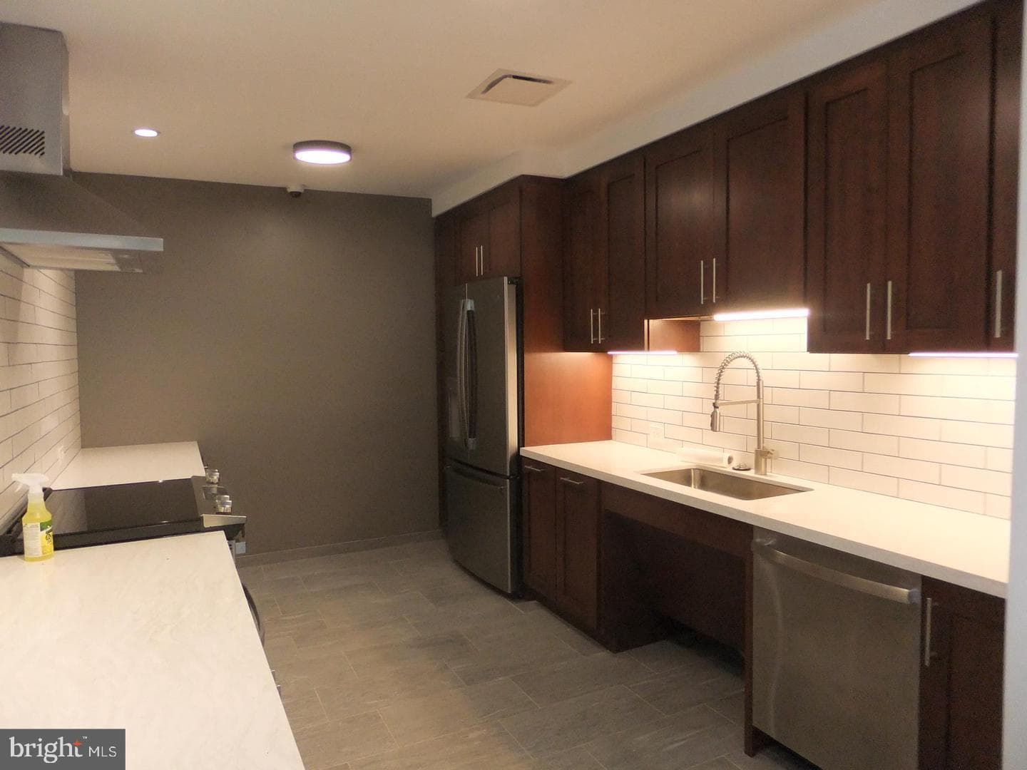 1750 Oakwood Terrace #8f photo 51