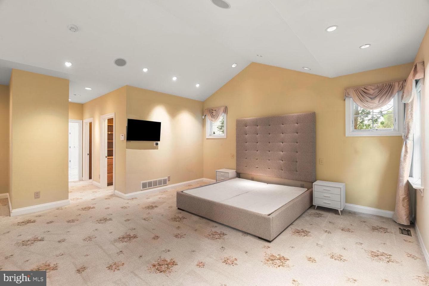 3174 Manor Road photo 22