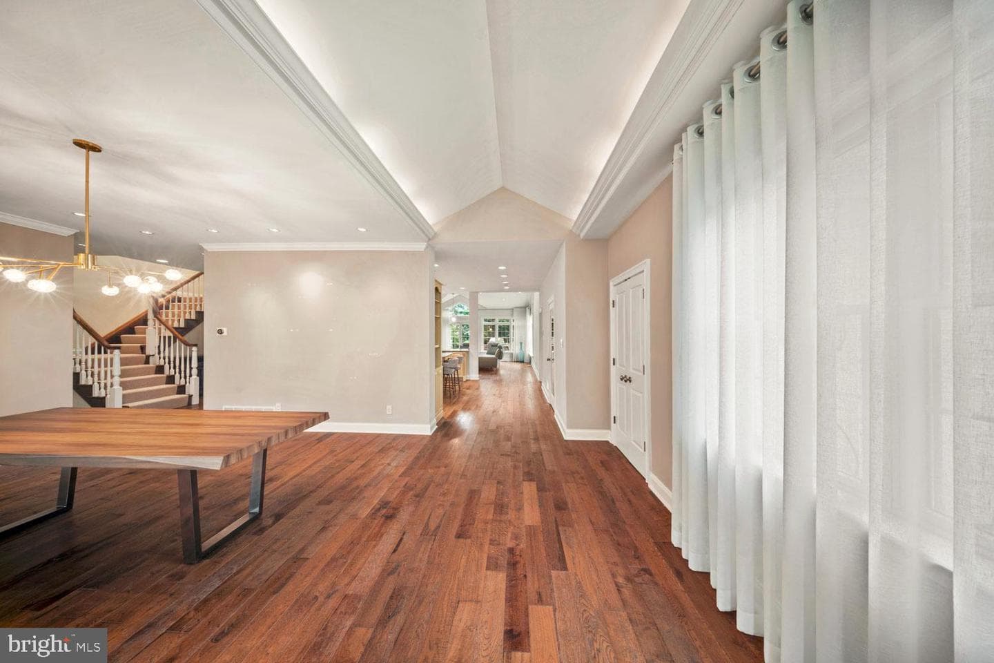 3174 Manor Road photo 4