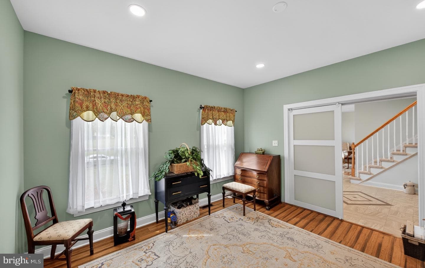 210 Jordan Drive photo 10