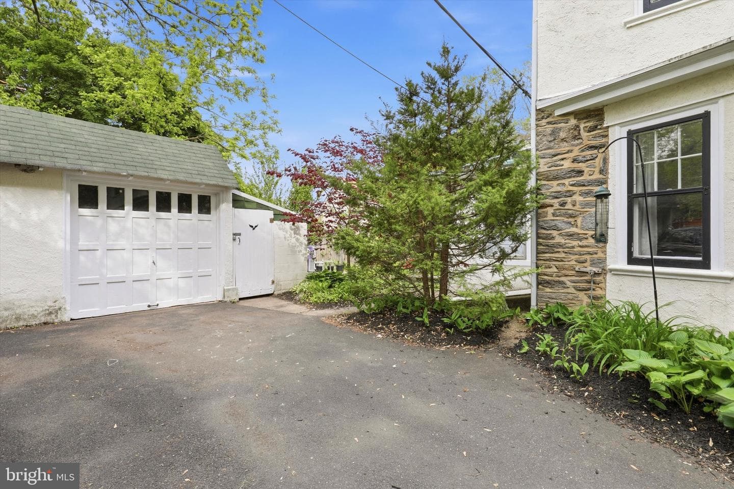7811 Linden photo 31