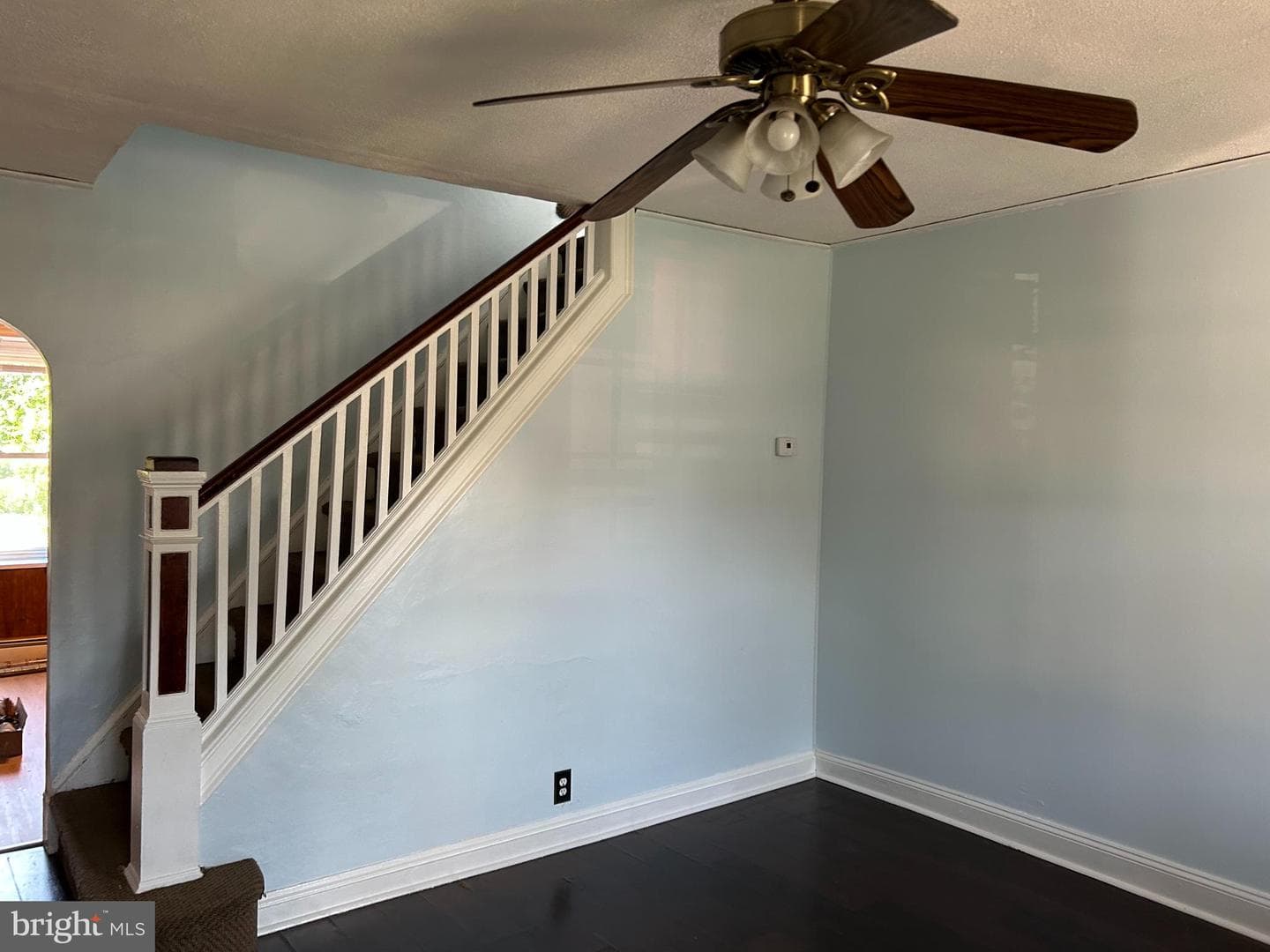 629 Summit Street photo 3