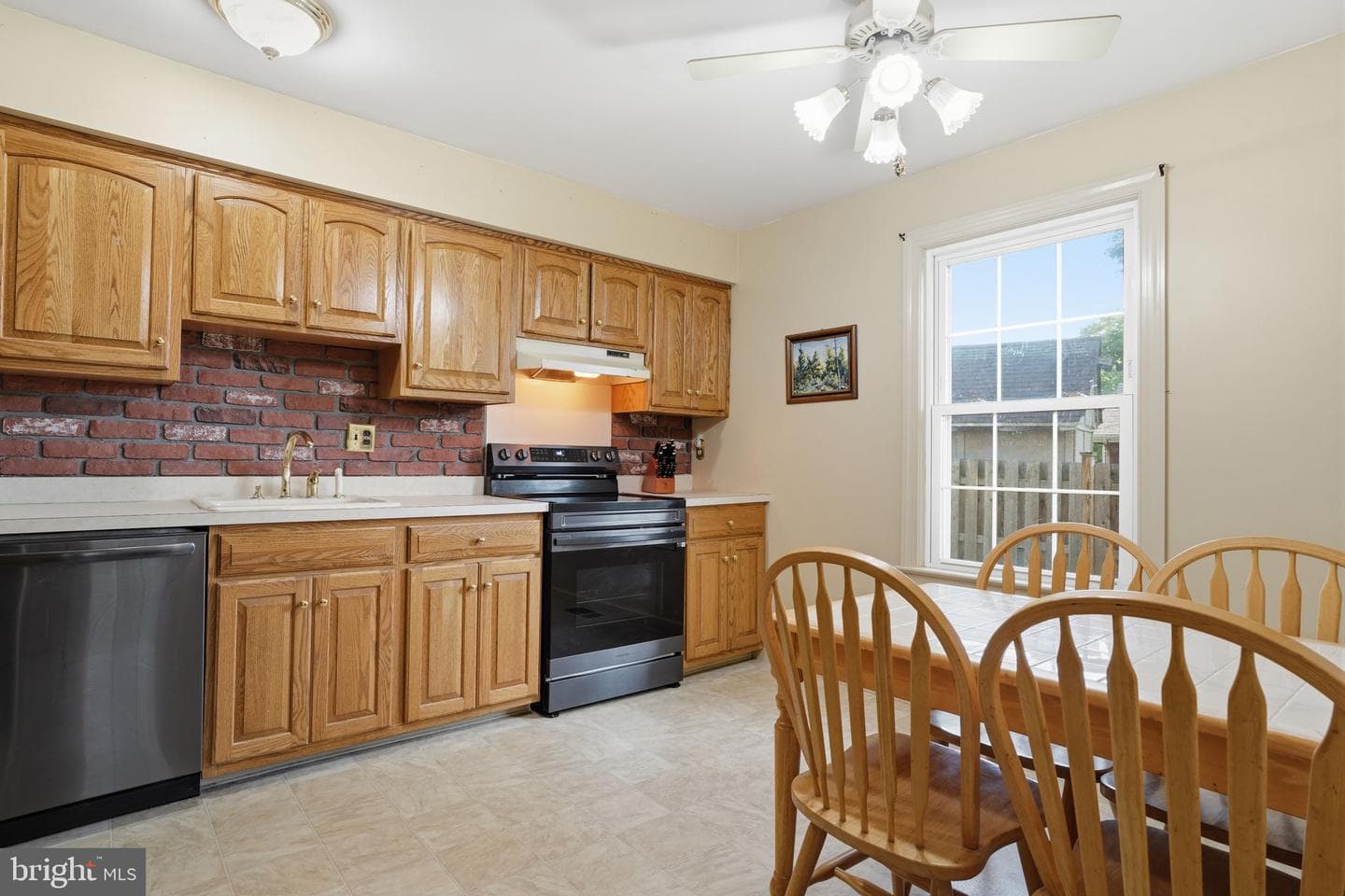 26 Iroquois Dr photo 11