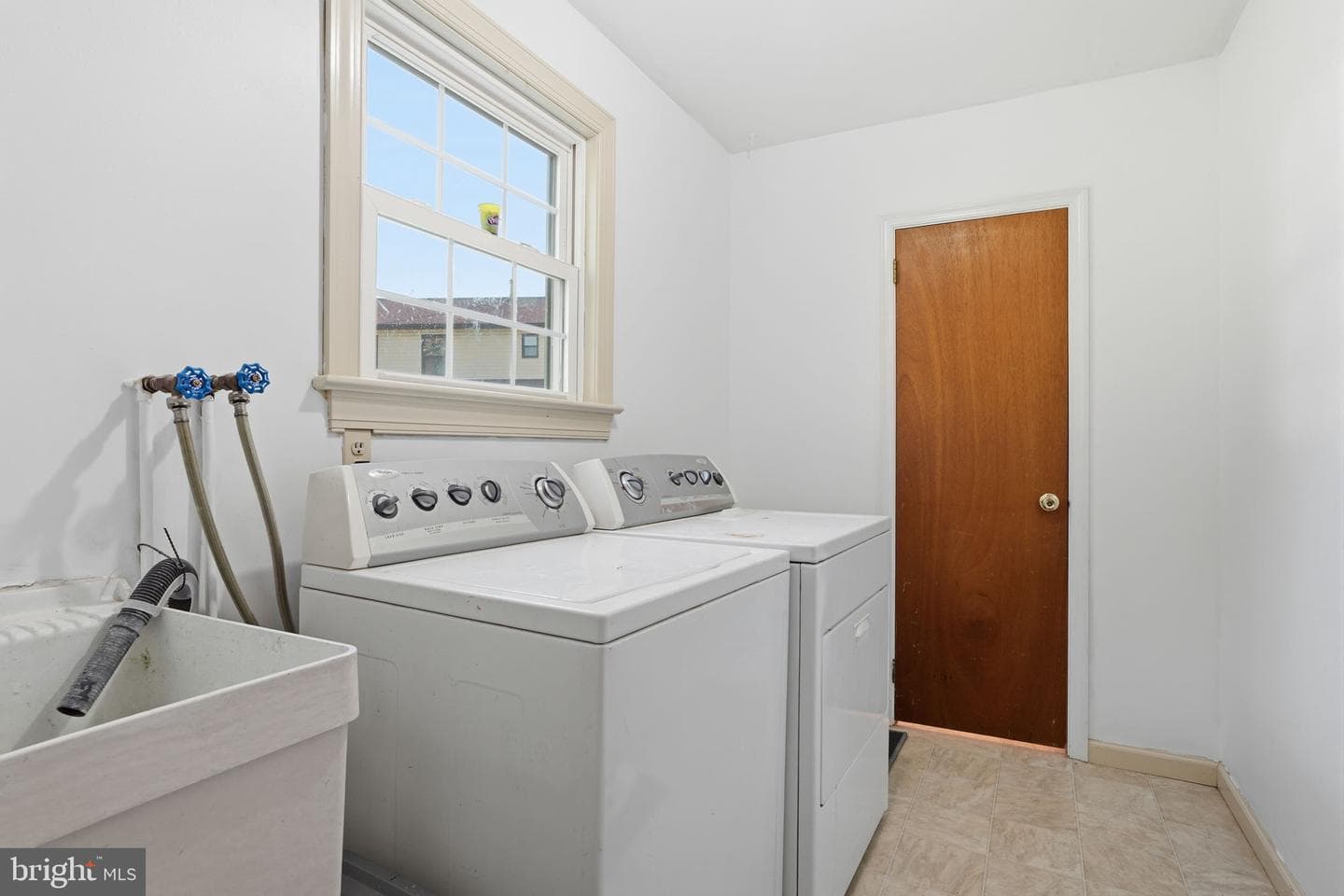 26 Iroquois Dr photo 14