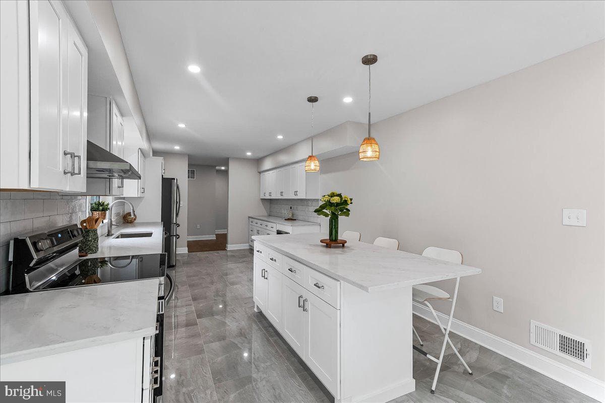 3740 Thompson Road photo 21