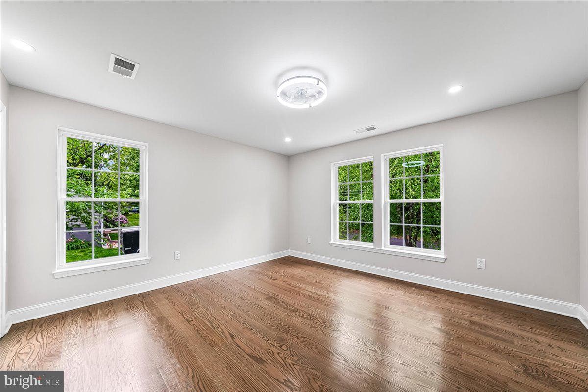 3740 Thompson Road photo 23