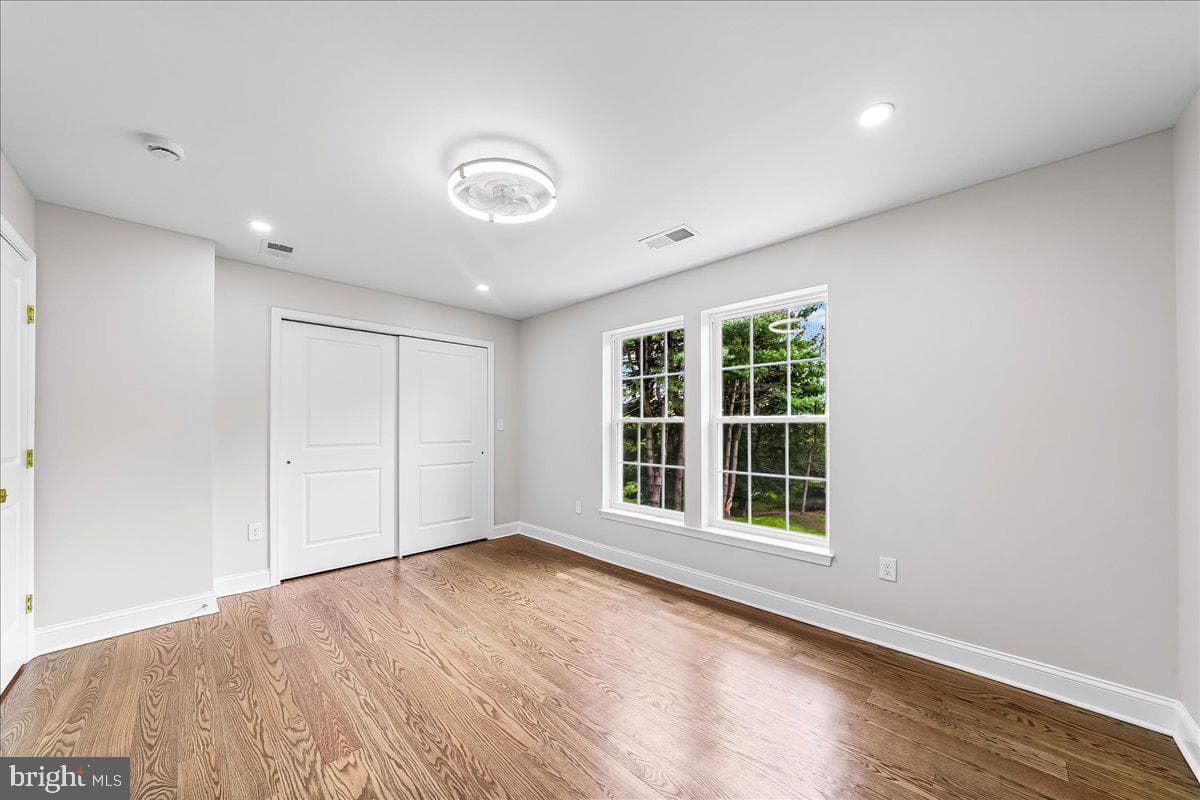 3740 Thompson Road photo 39