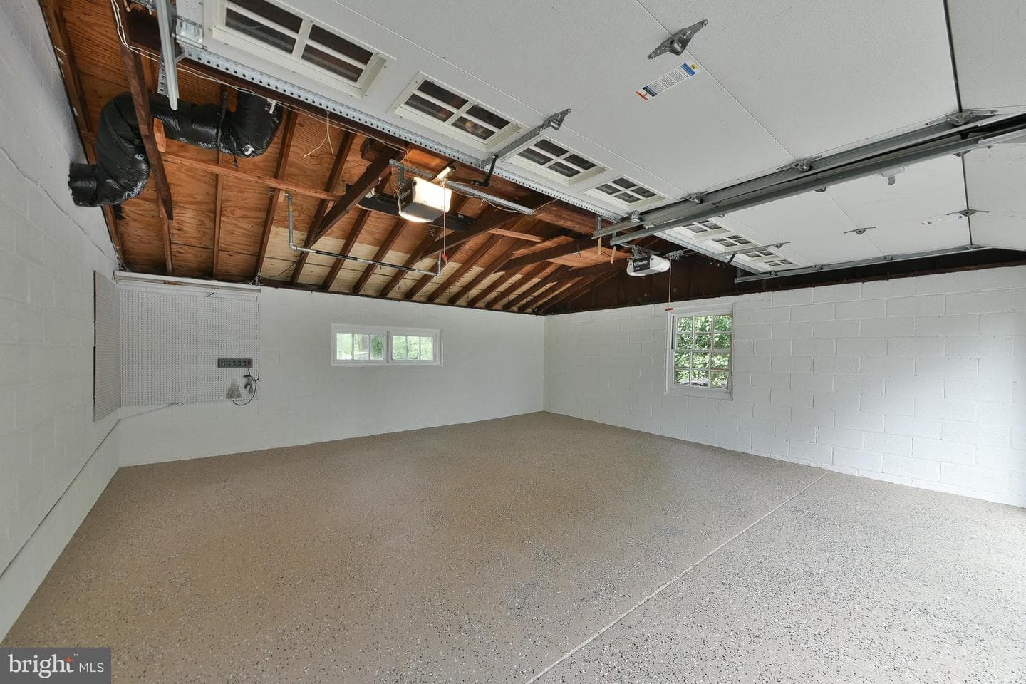 6113 W Mill Road photo 32