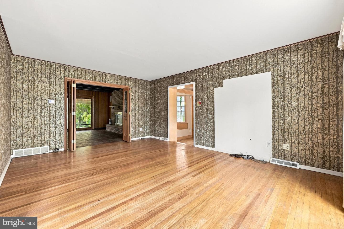 3 W Amherst Road photo 6