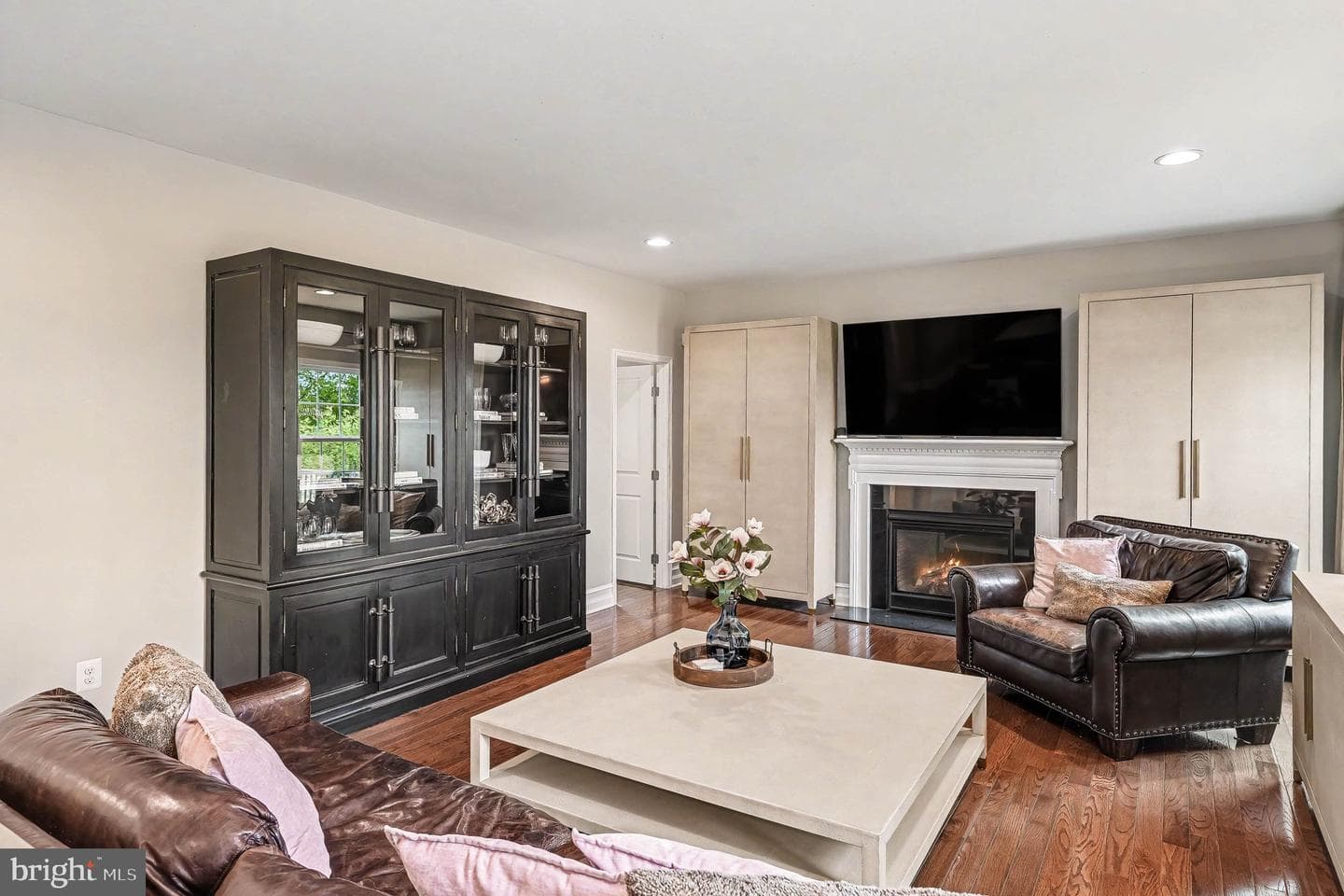 30 Hickory Valley Drive photo 8