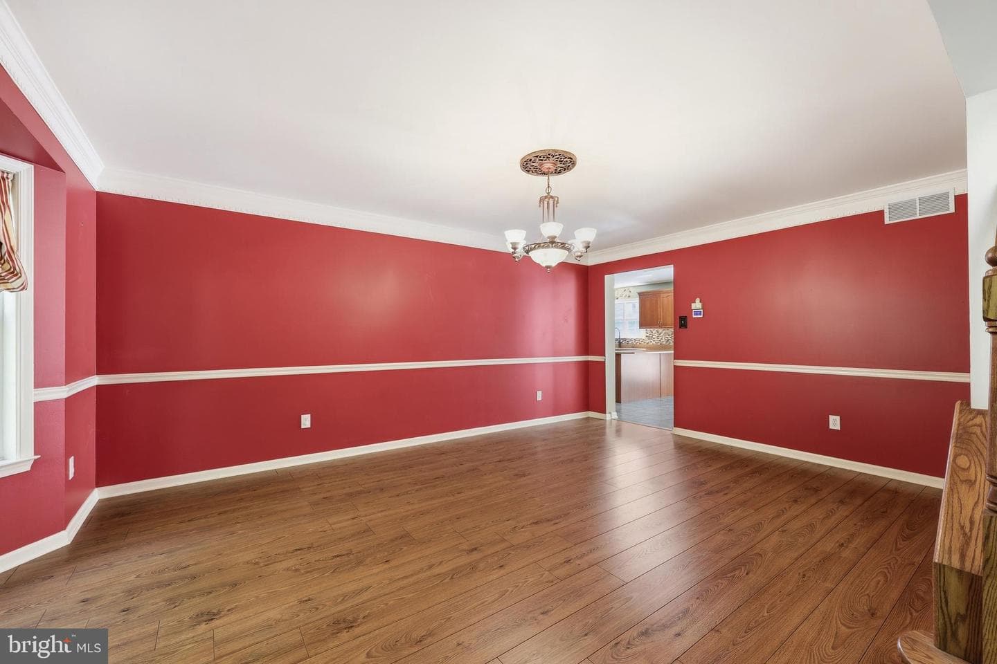 210 Meng Road photo 23