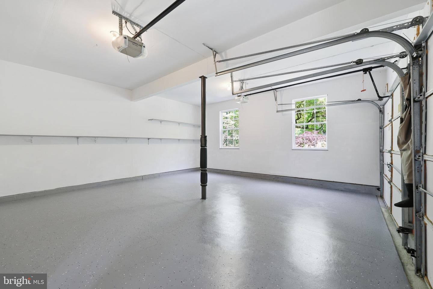 210 Meng Road photo 50