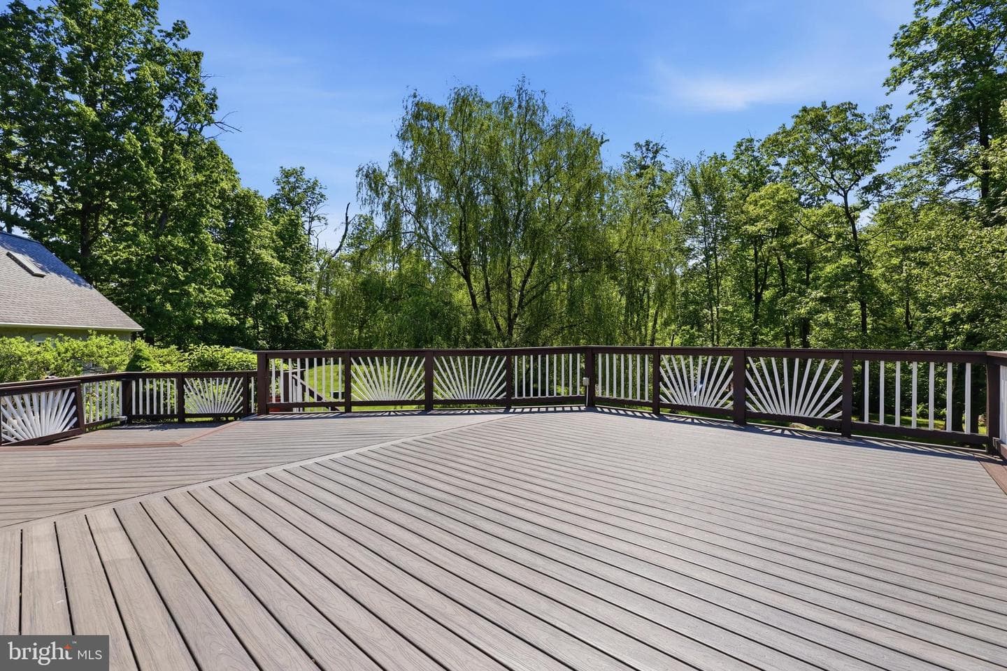 210 Meng Road photo 64